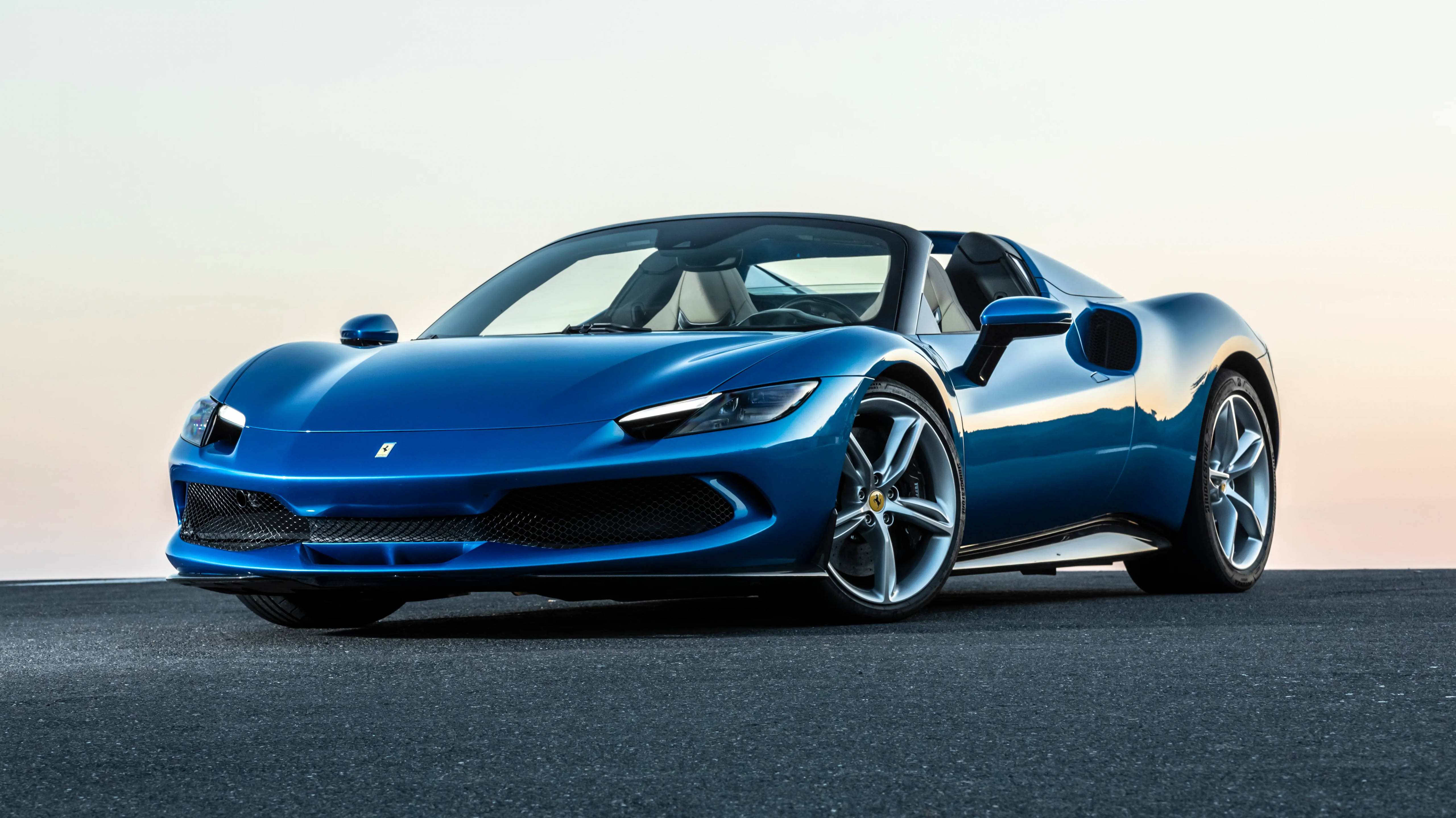 5120X1440 Синій автомобіль Ferrari Шпалери