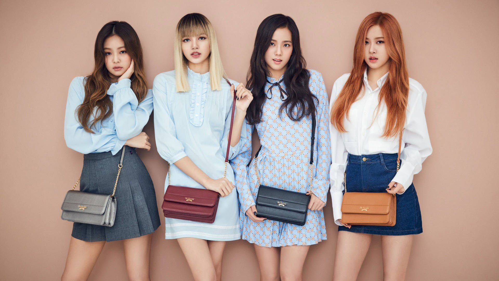Blackpink виглядає приголомшливо в бежевому Шпалери