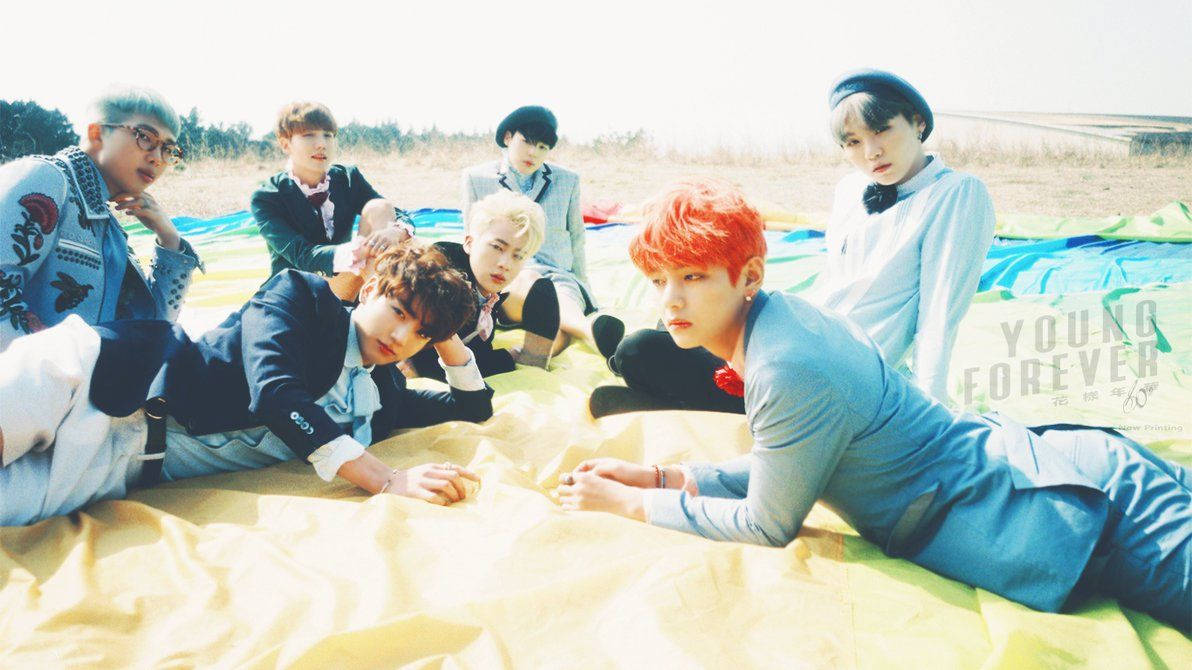 BTS на пляжі Шпалери