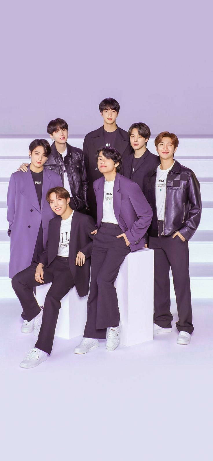 Фотосесія BTS у фіолетовій естетиці Шпалери