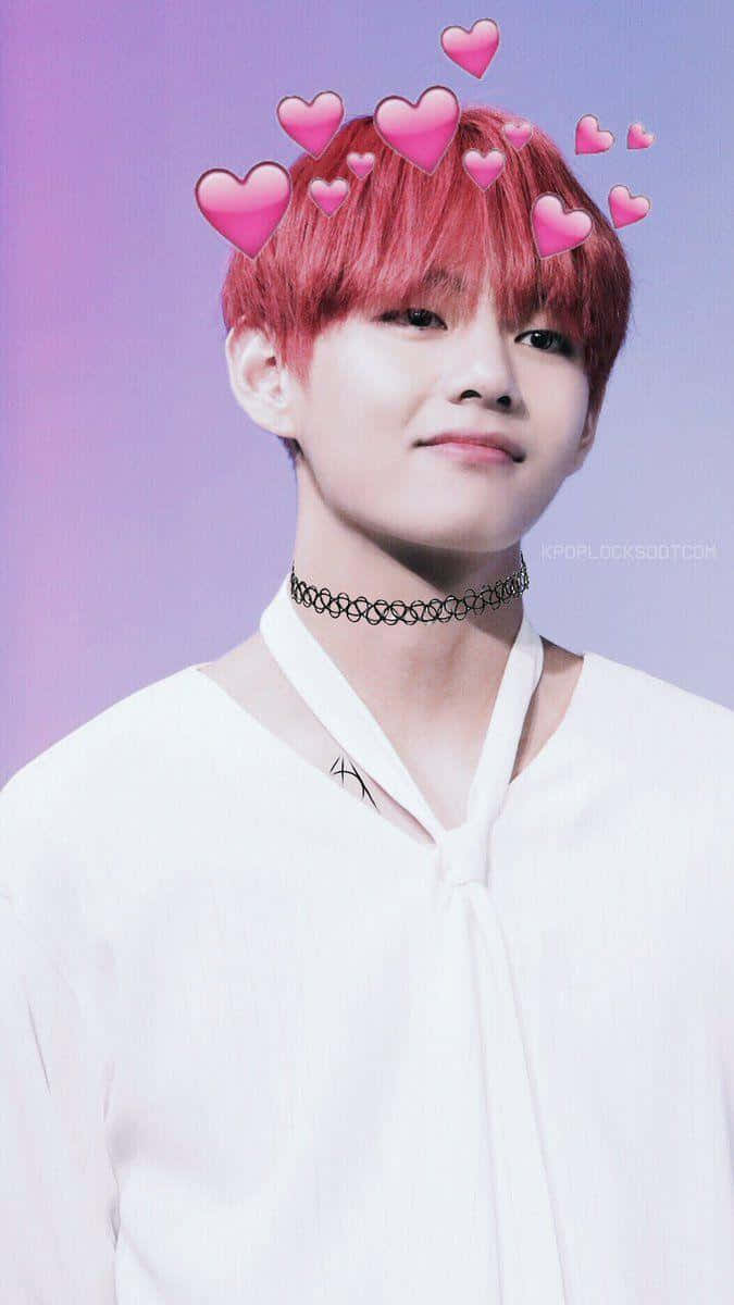 BTS V: чарівний погляд та стильний образ для камери Шпалери