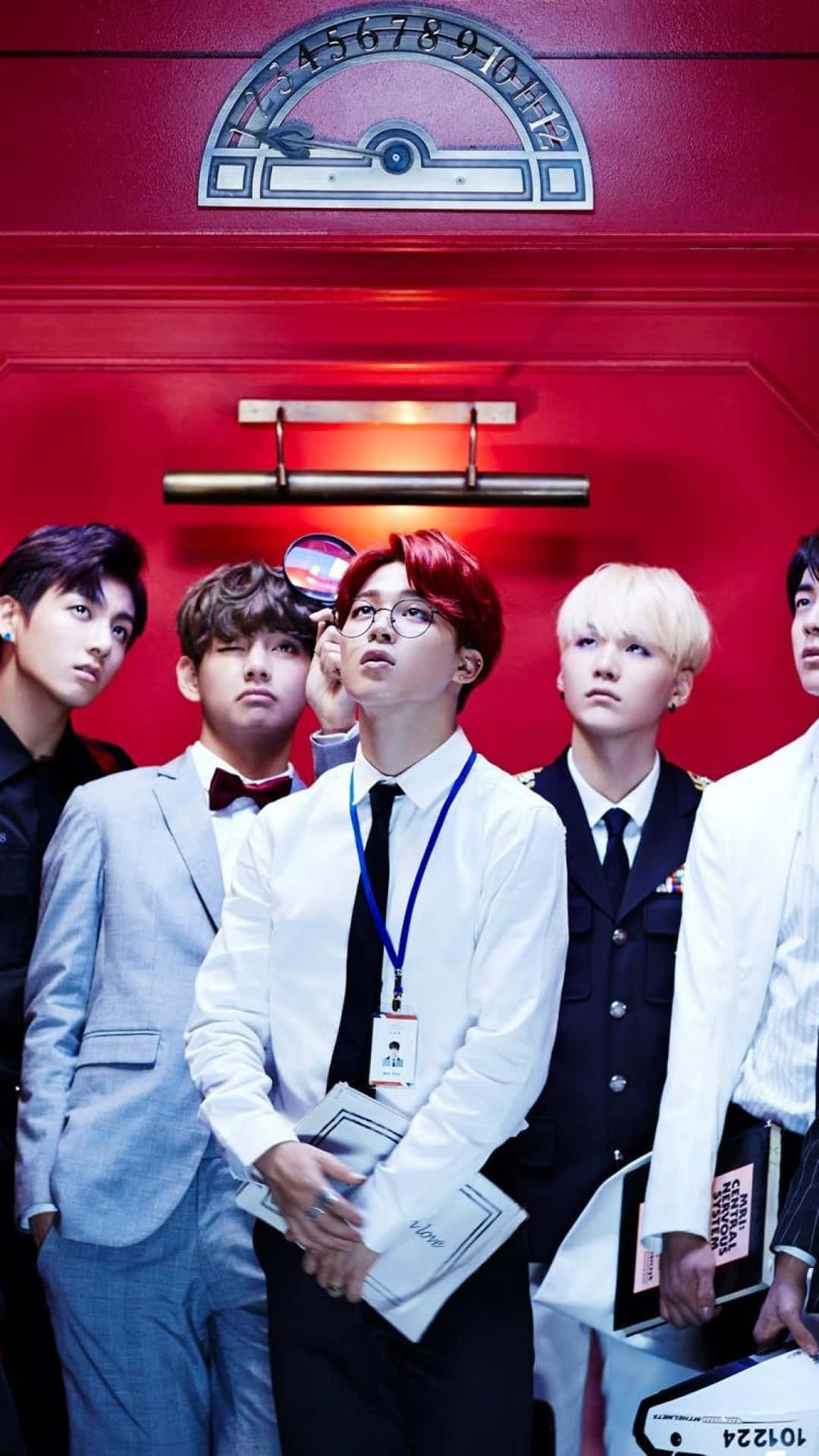 BTS у ліфті iPhone Шпалери