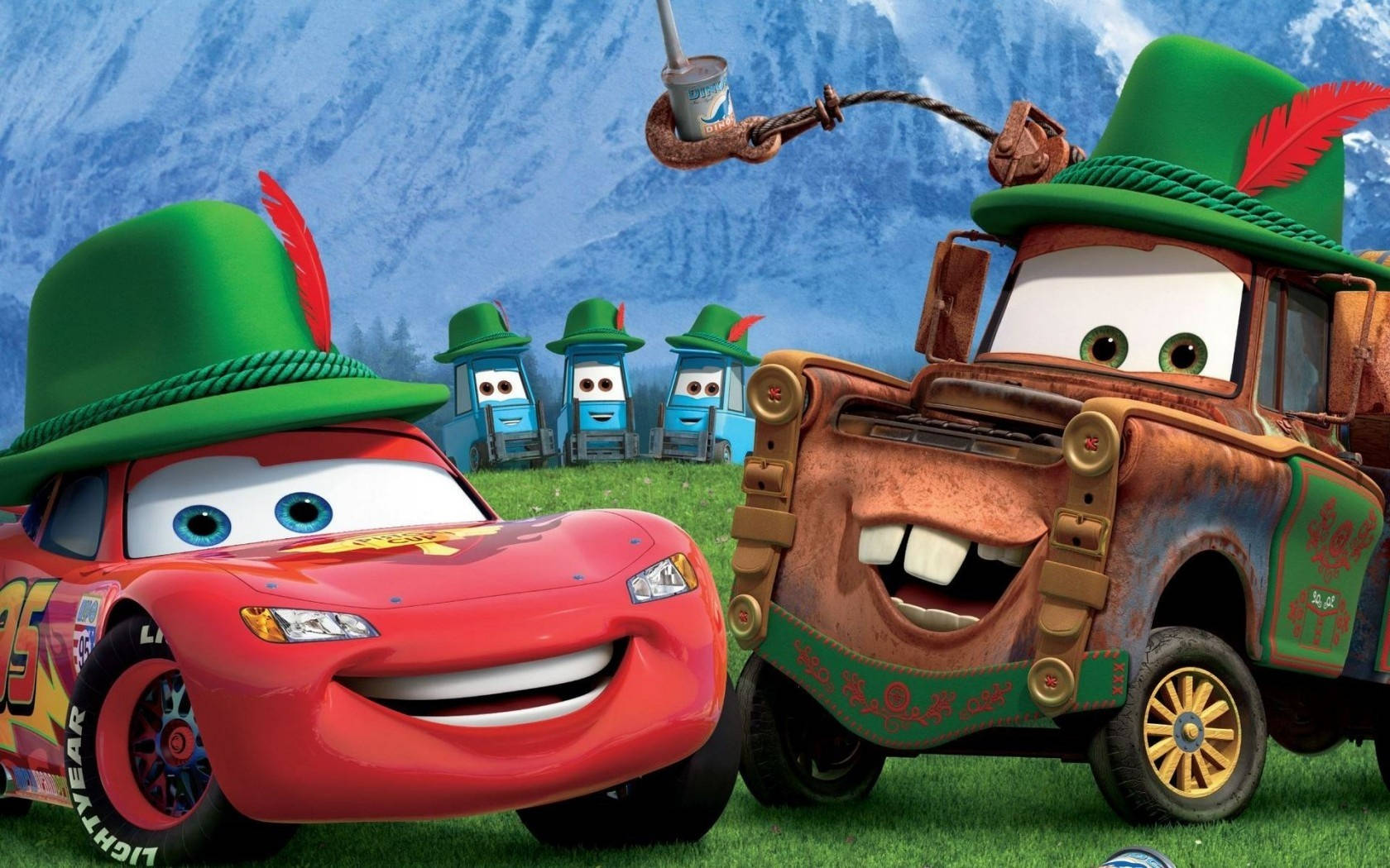 Блискавка МакКвін та Франческо Бернуллі на перегонах у Cars 2 Шпалери