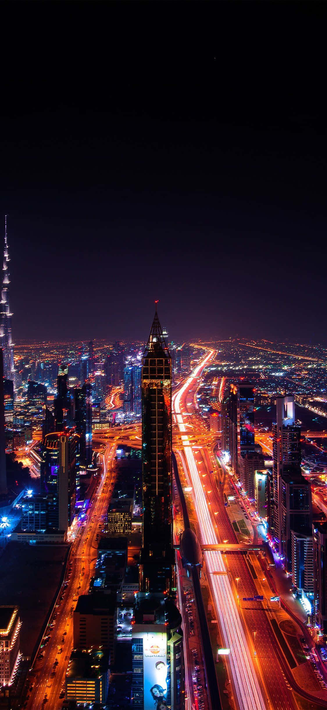 Dubai City iPhone Display At Night Шпалери
