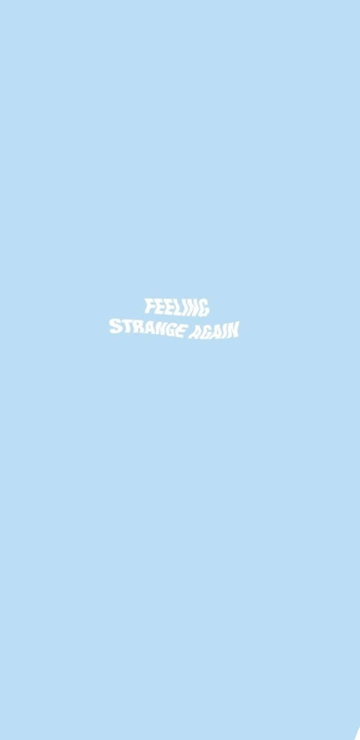 Feeling Strange Again Простий Синій Естетика Шпалери