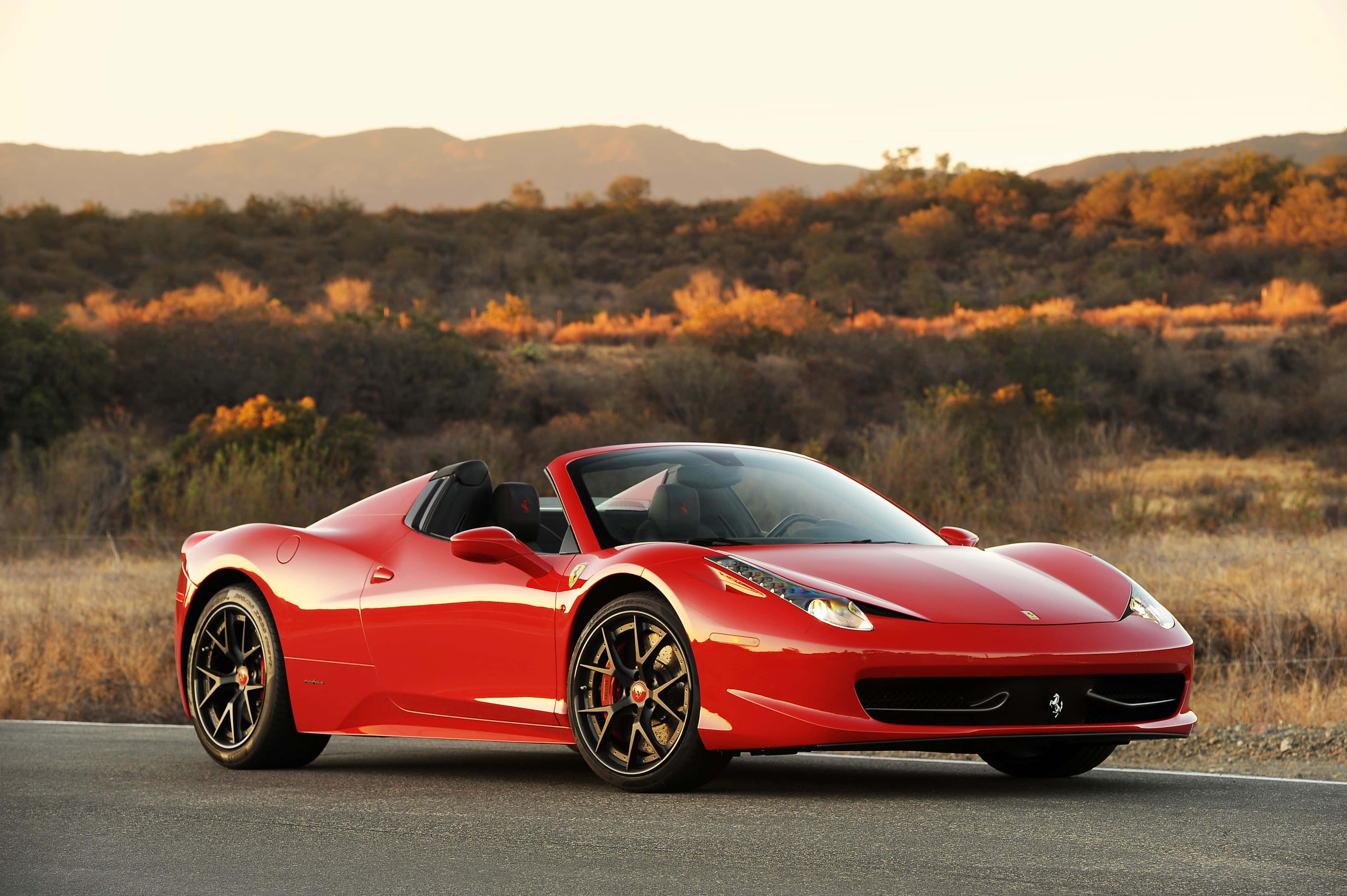 Пристегнитесь и відчуйте азарт поездки на Ferrari Шпалери