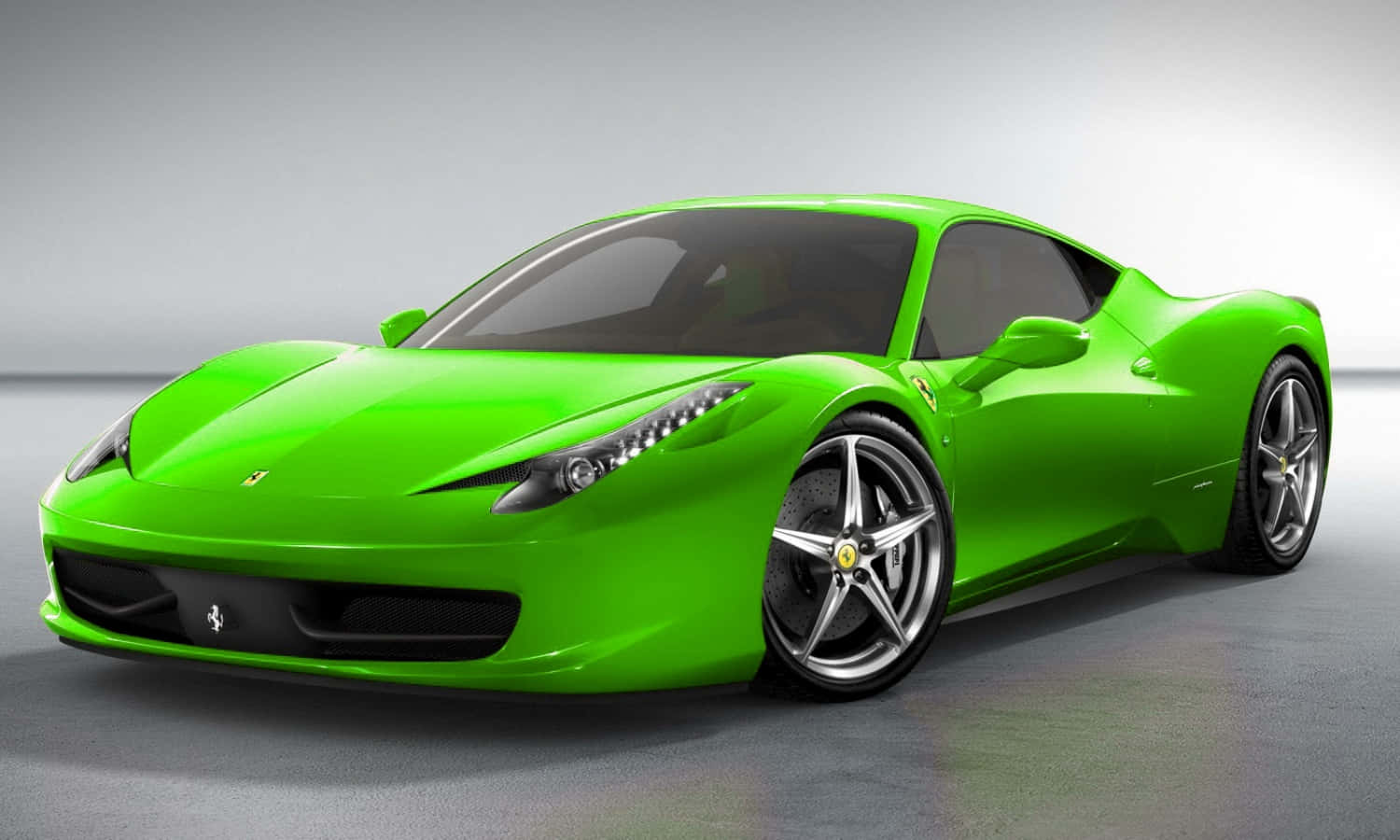 Відчуйте атмосферу італійського гран-турера з цим Ferrari Шпалери