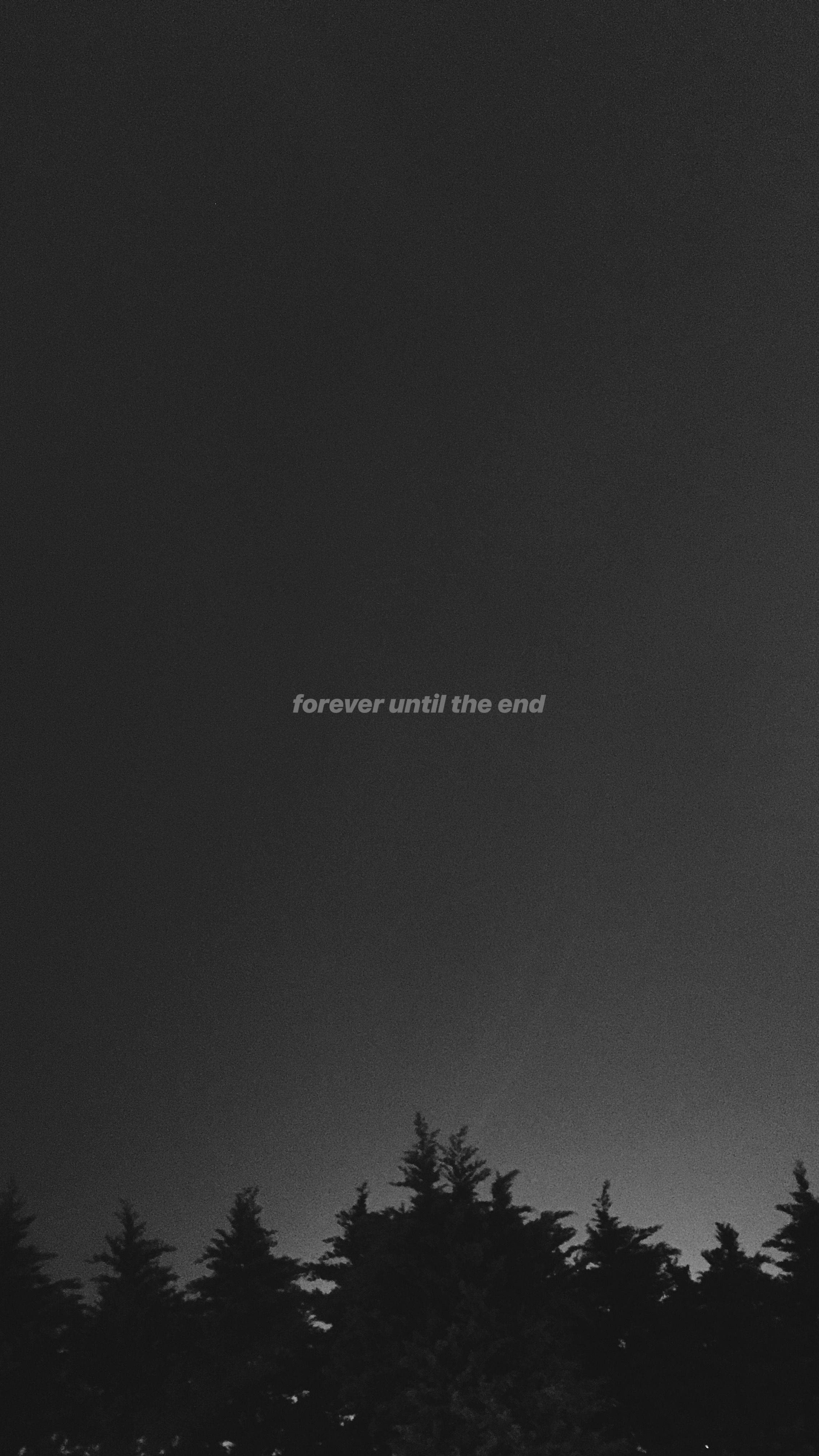 Forever Quote Темно-сірий iPhone