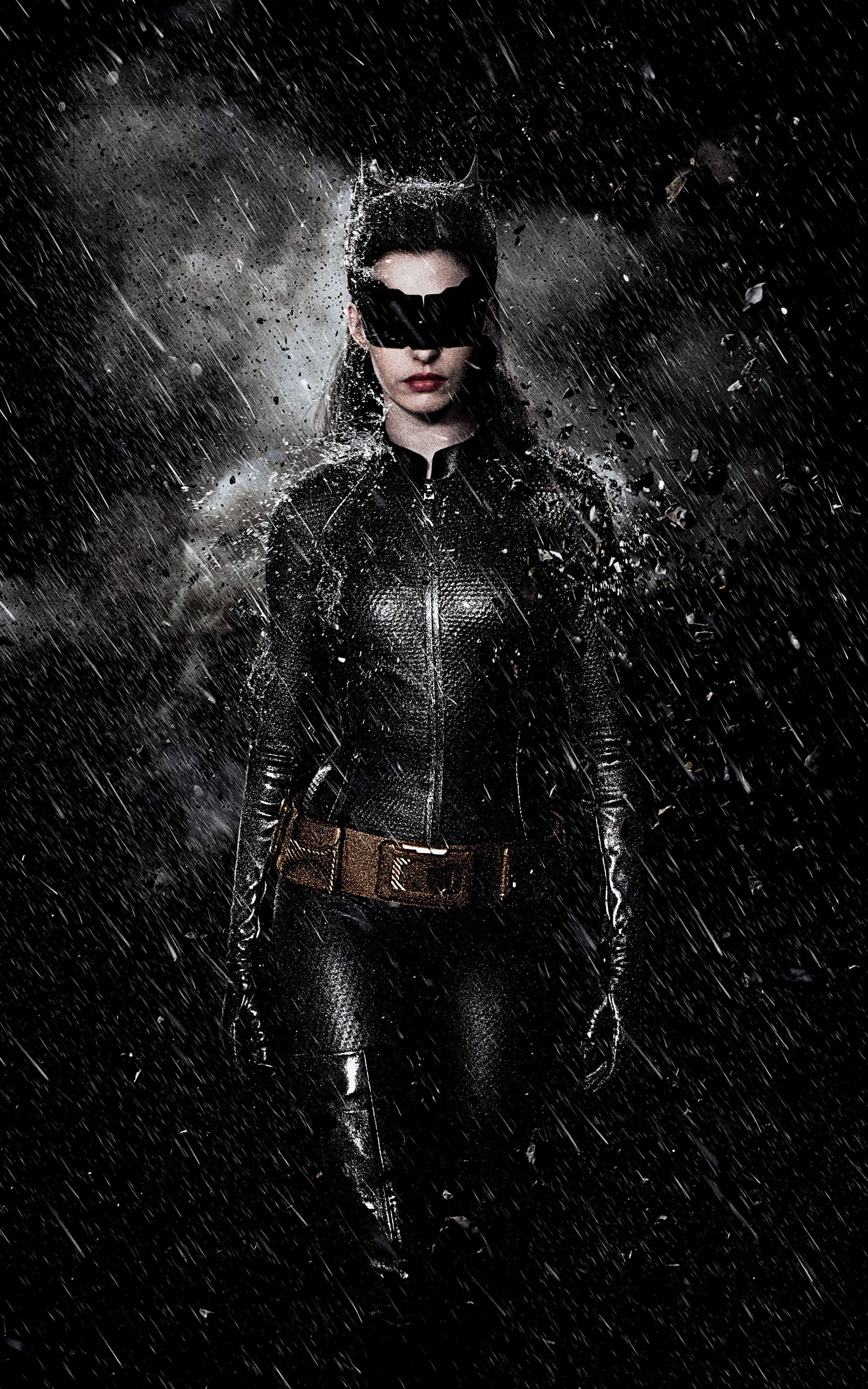 From The Dark Knight - Catwoman Portrait Шпалери