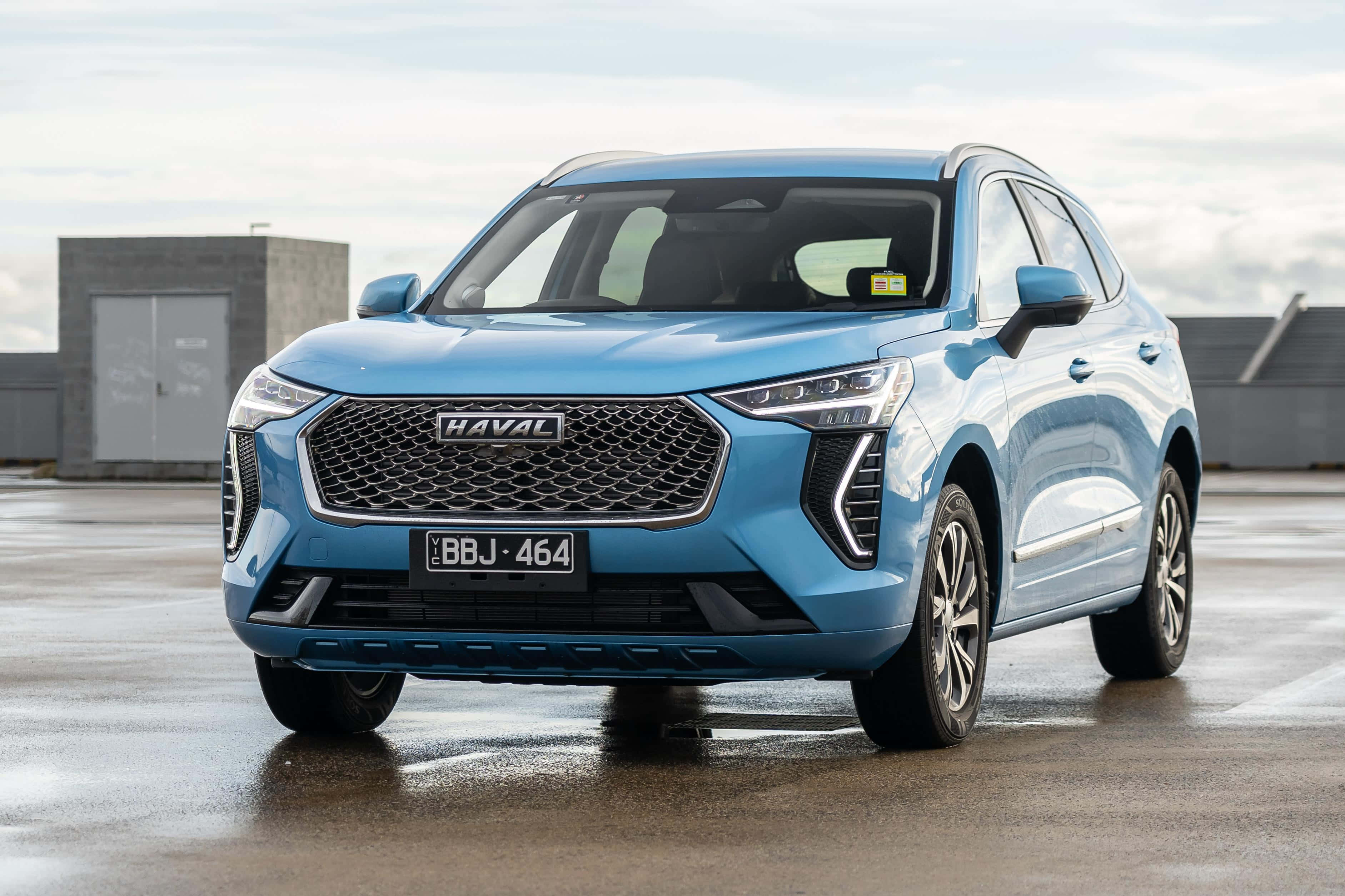 Захватывающий Haval SUV в пустынном приключении Шпалери