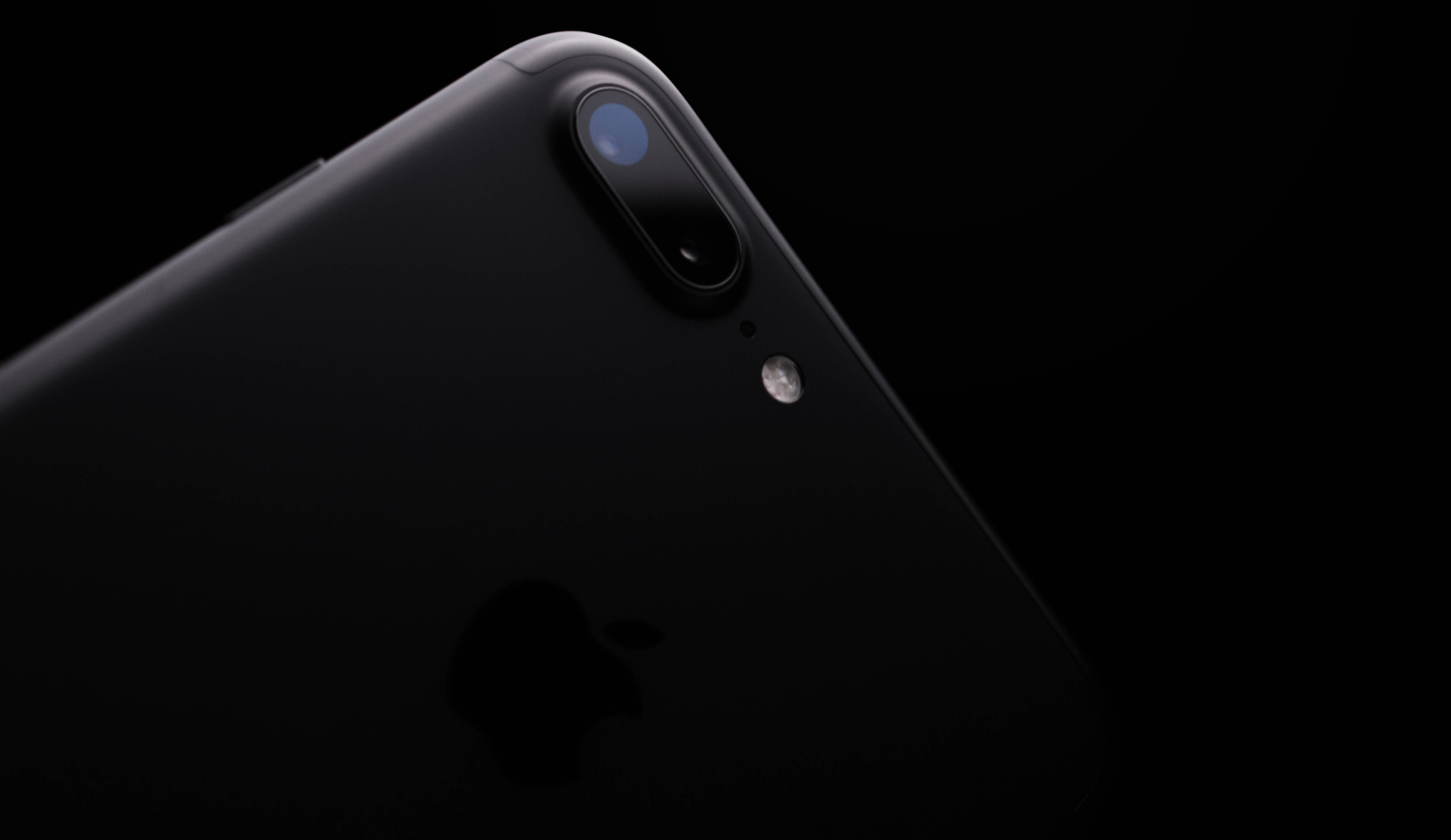 Камера iPhone 8 Шпалери