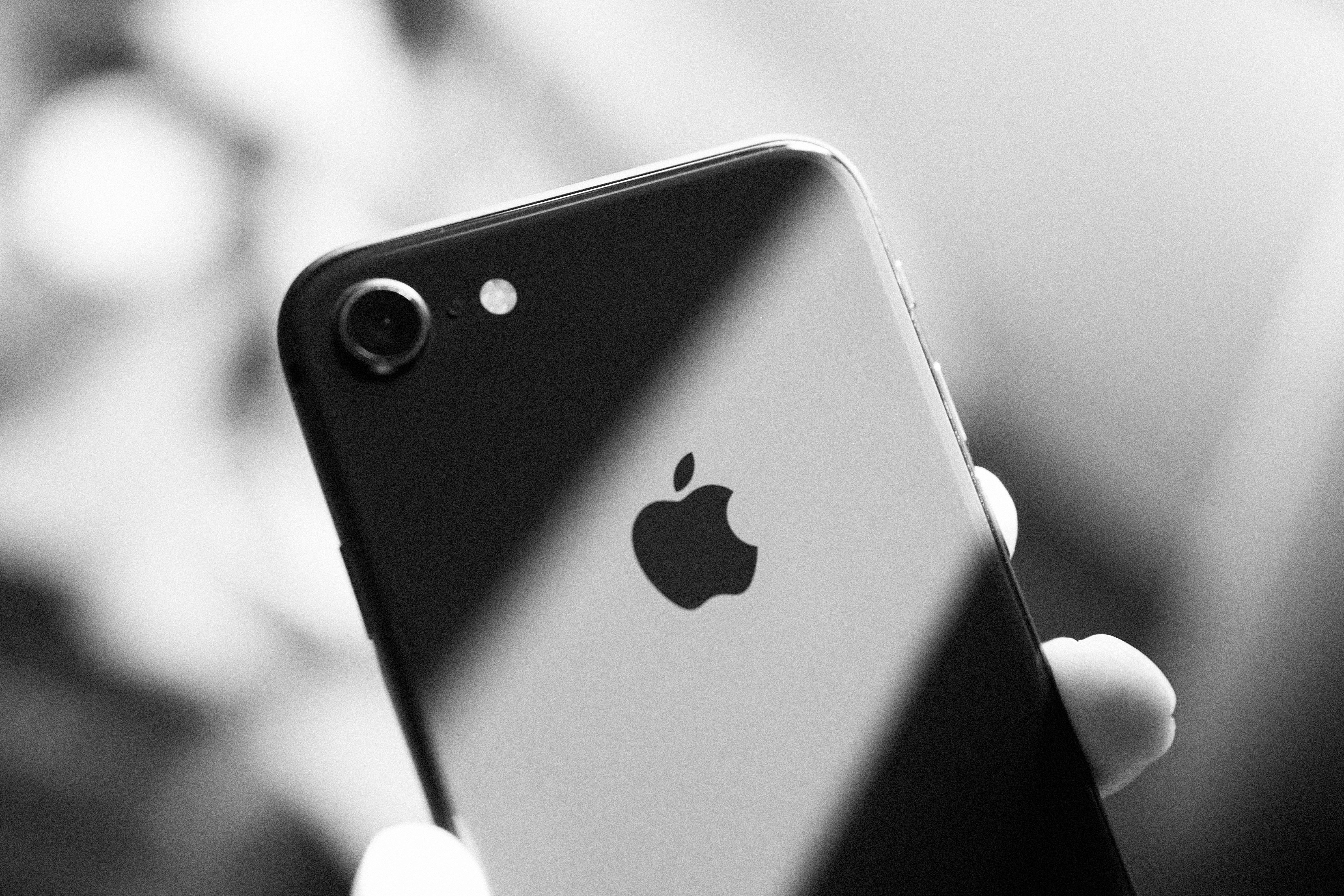 iPhone 8 В Оттенках Серого Шпалери