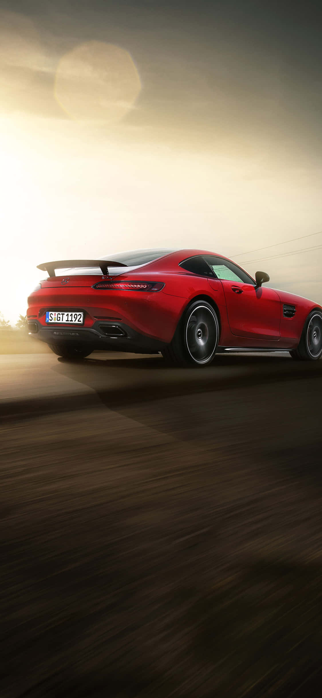 Фон iPhone X Amg Gt-r Красный багажник AMG GT Шпалери