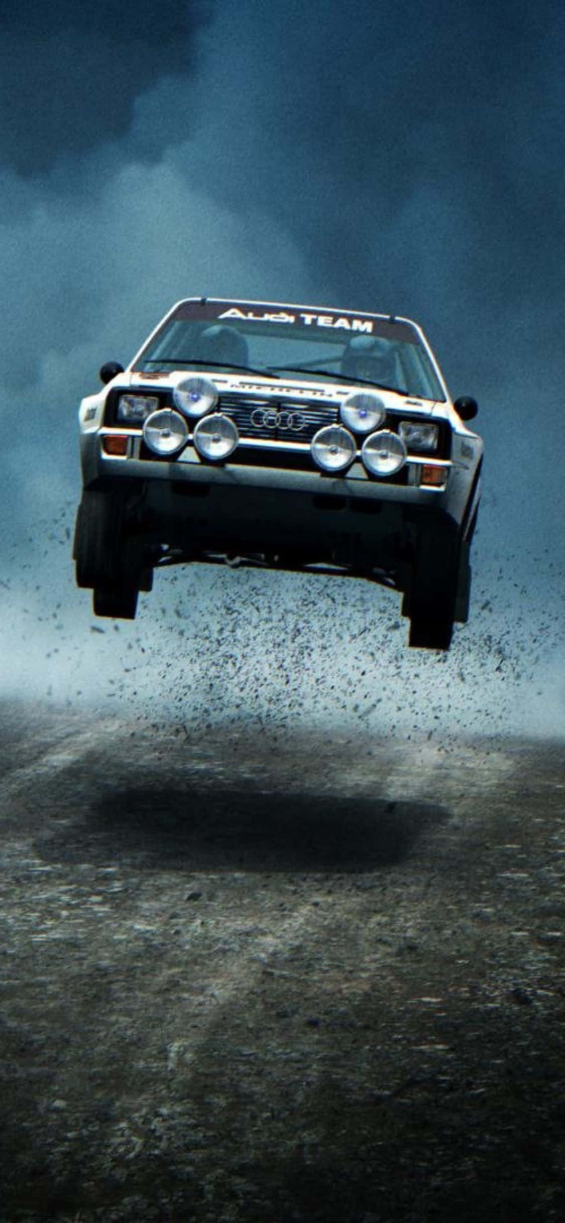 Відчуйте прилив адреналина с iPhone Xs Dirt Rally Шпалери