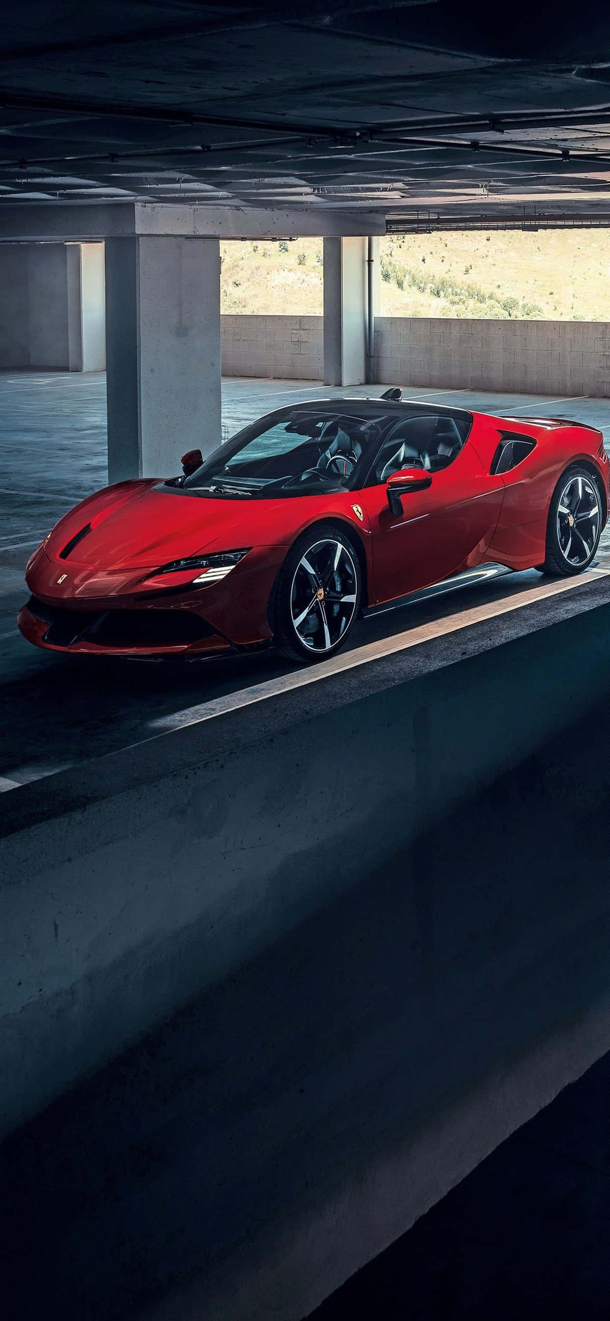 iPhone Xs Max Ferrari Фон Красный Ferrari SF90 Stradale На Парковке Шпалери