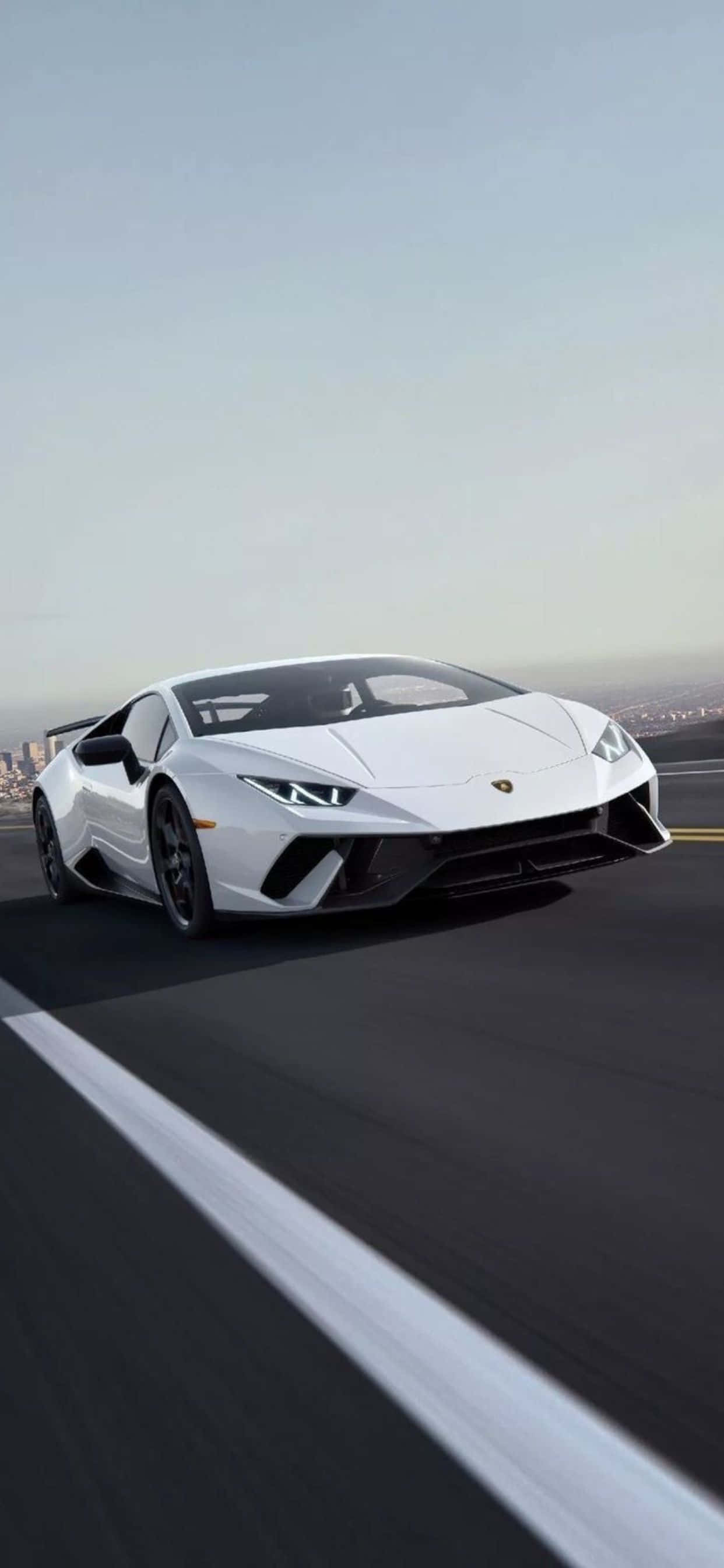 iPhone XS Max Lamborghini Huracan EVO белый фон Шпалери