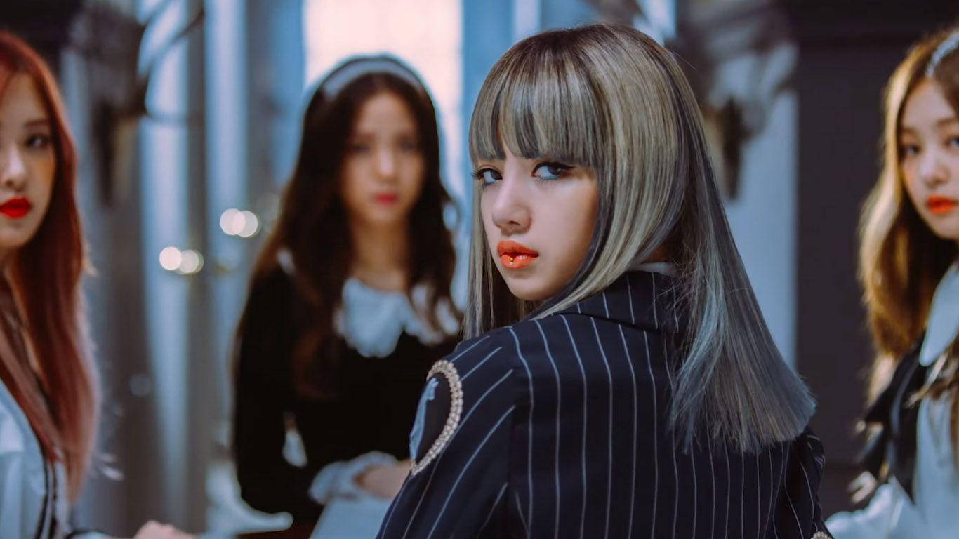Шпалери Blackpink, де учасниці розмиті, крім Ліси