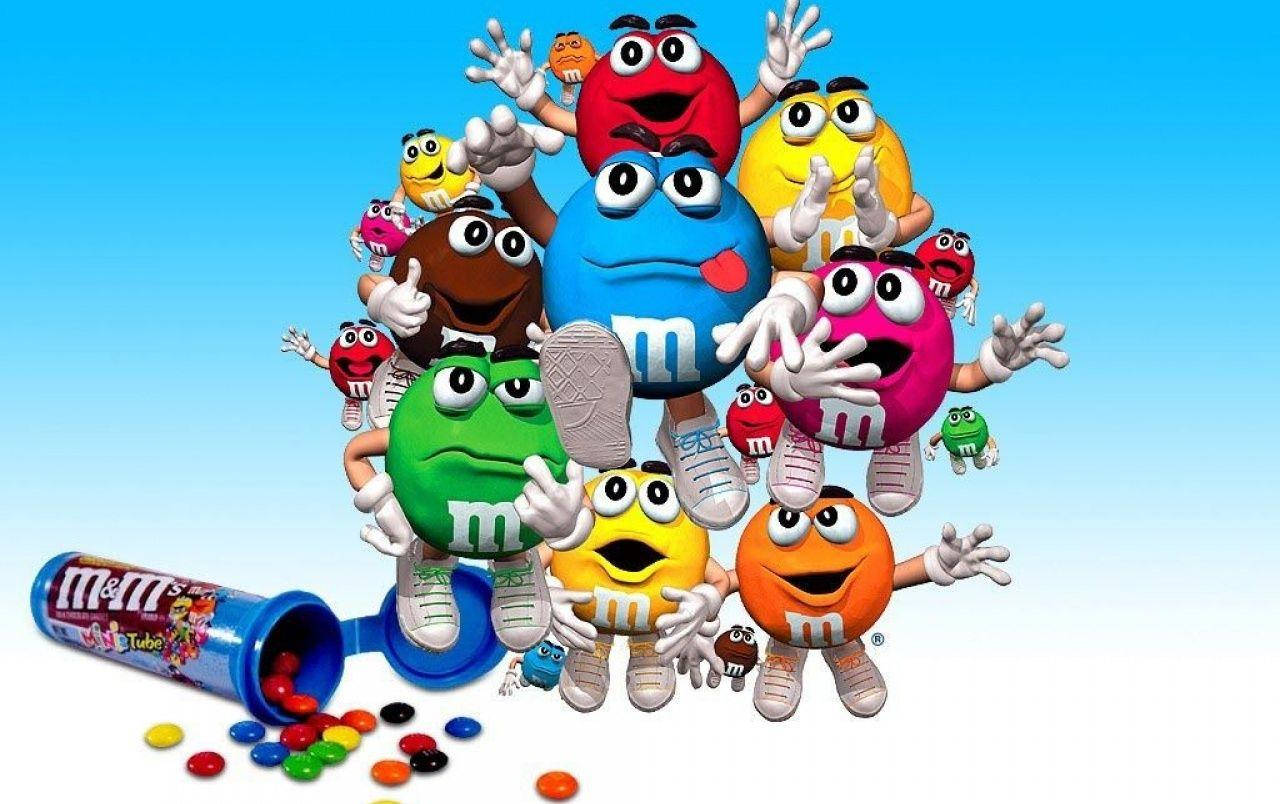 Різнокольорові шоколадні персонажі M&M's Шпалери