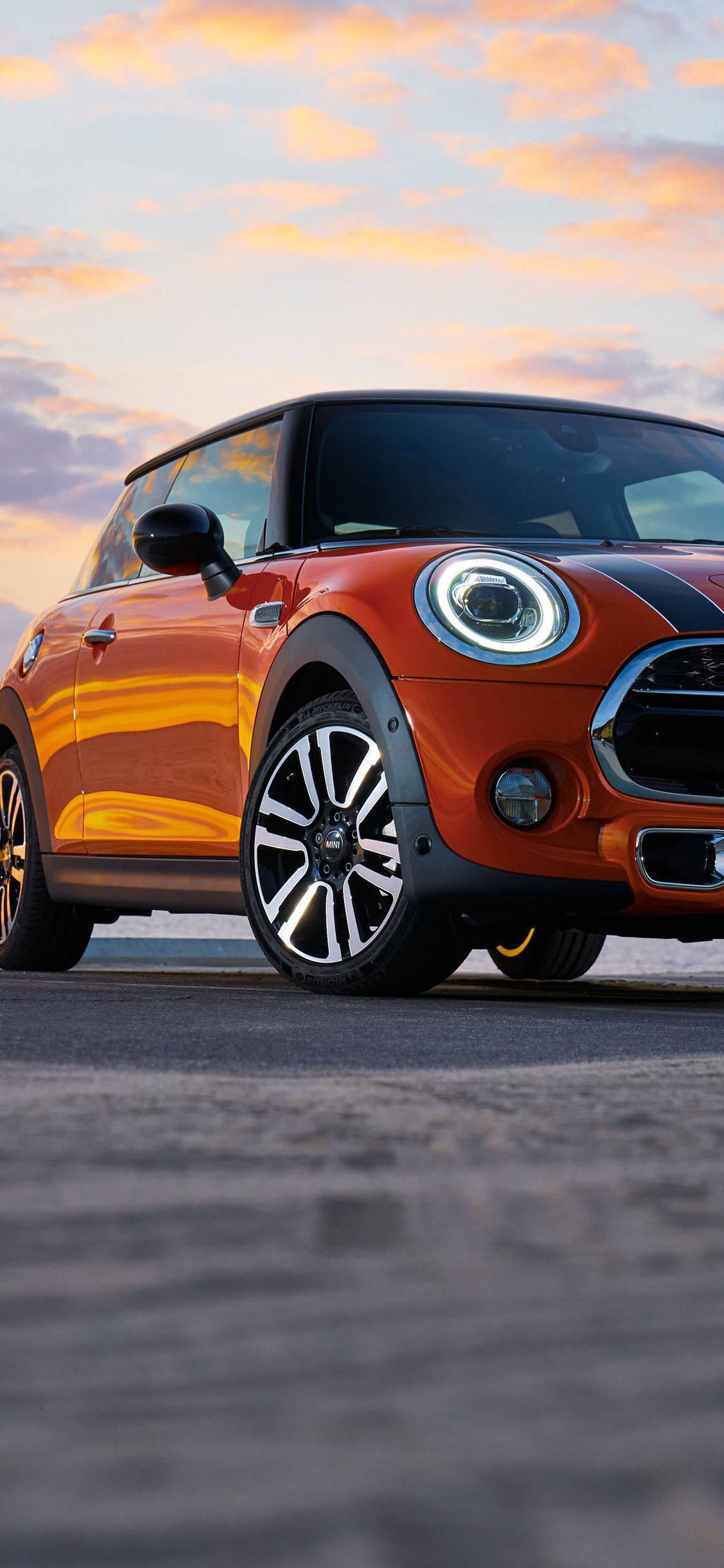 Портрет Mini Cooper Шпалери