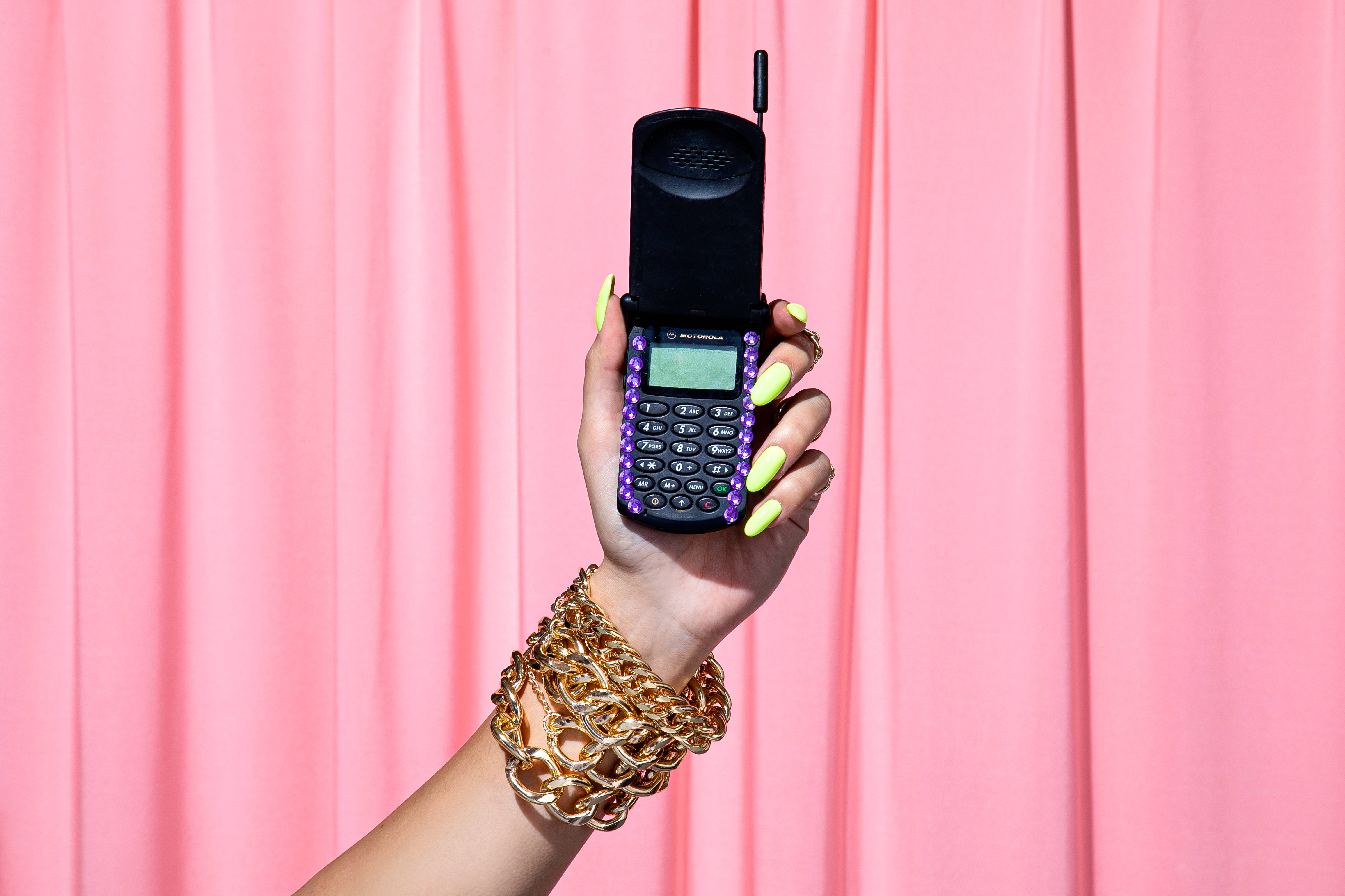 Фиолетовый Motorola StarTAC Шпалери