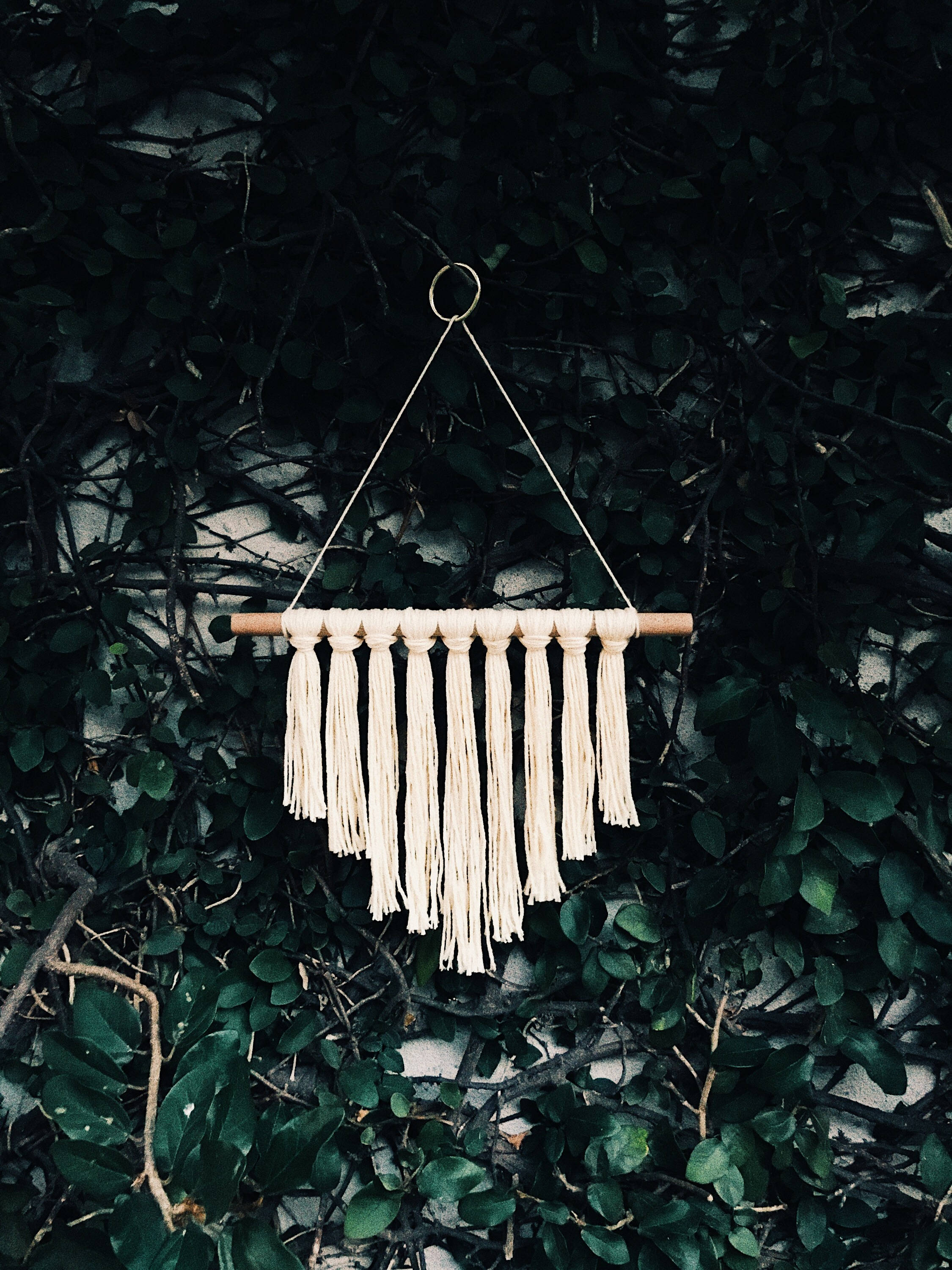 Видение Off White: уличная роскошь Шпалери