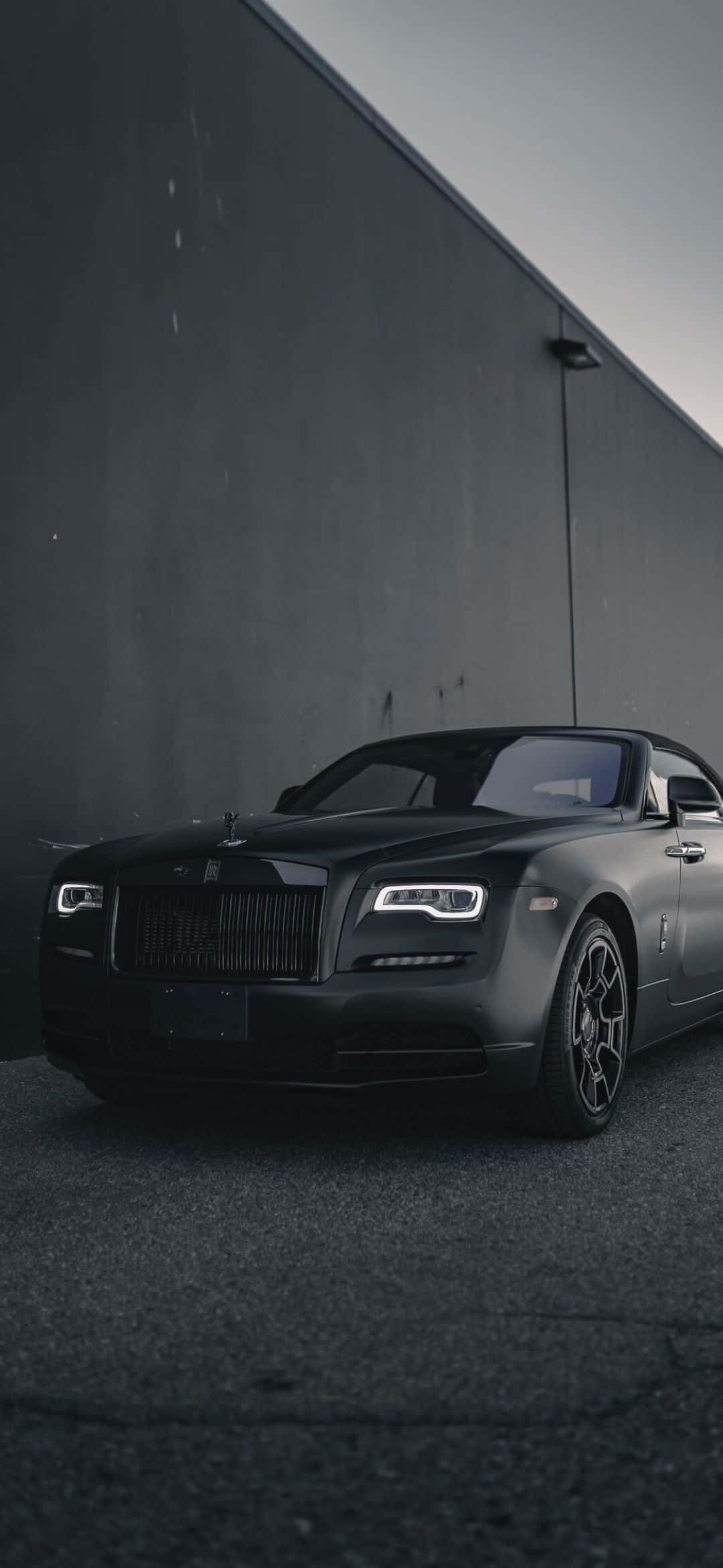 Подпись: Воплощение элегантности — Rolls Royce Phantom Шпалери