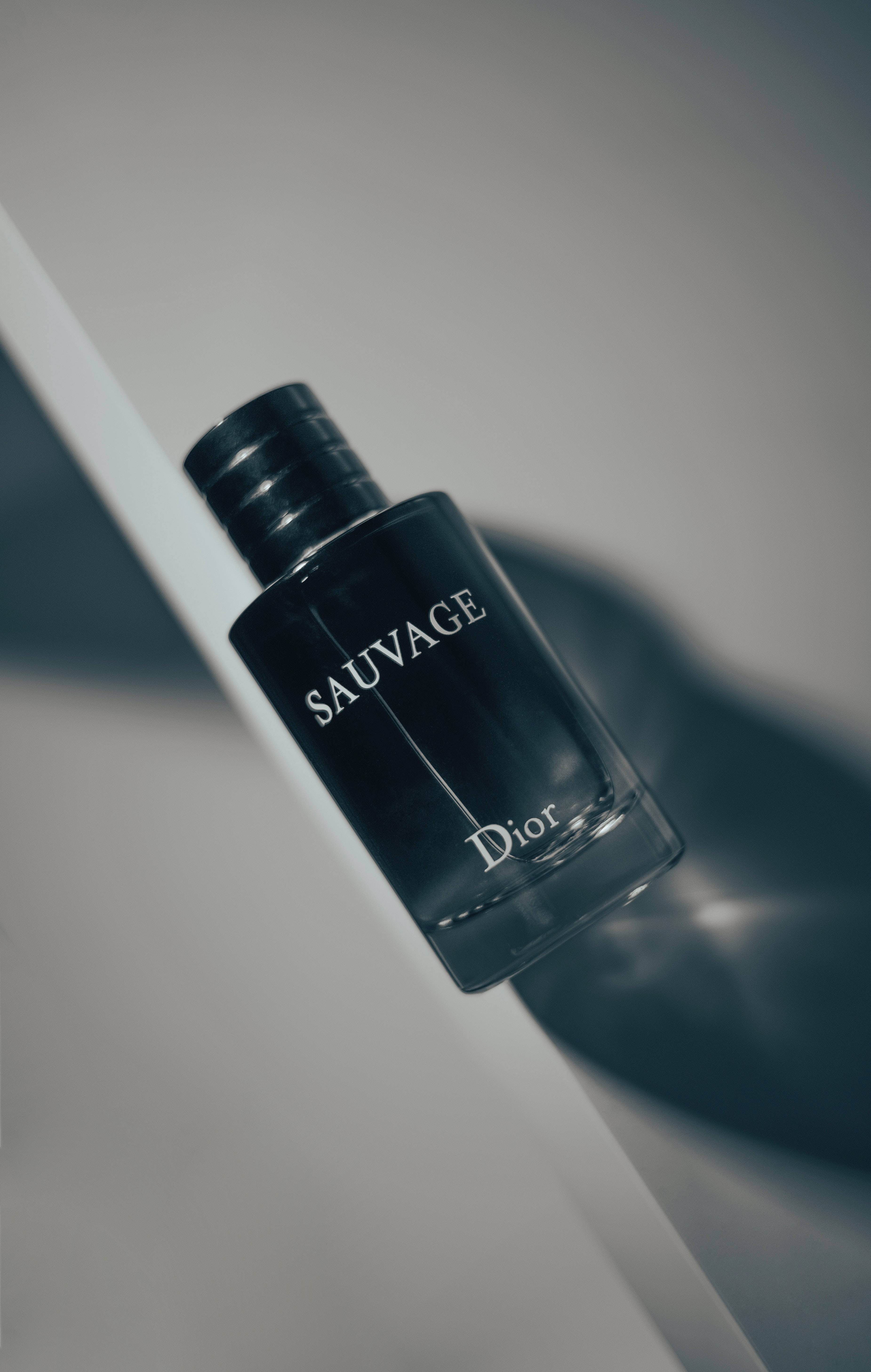 Sauvage Dior Phone Шпалери