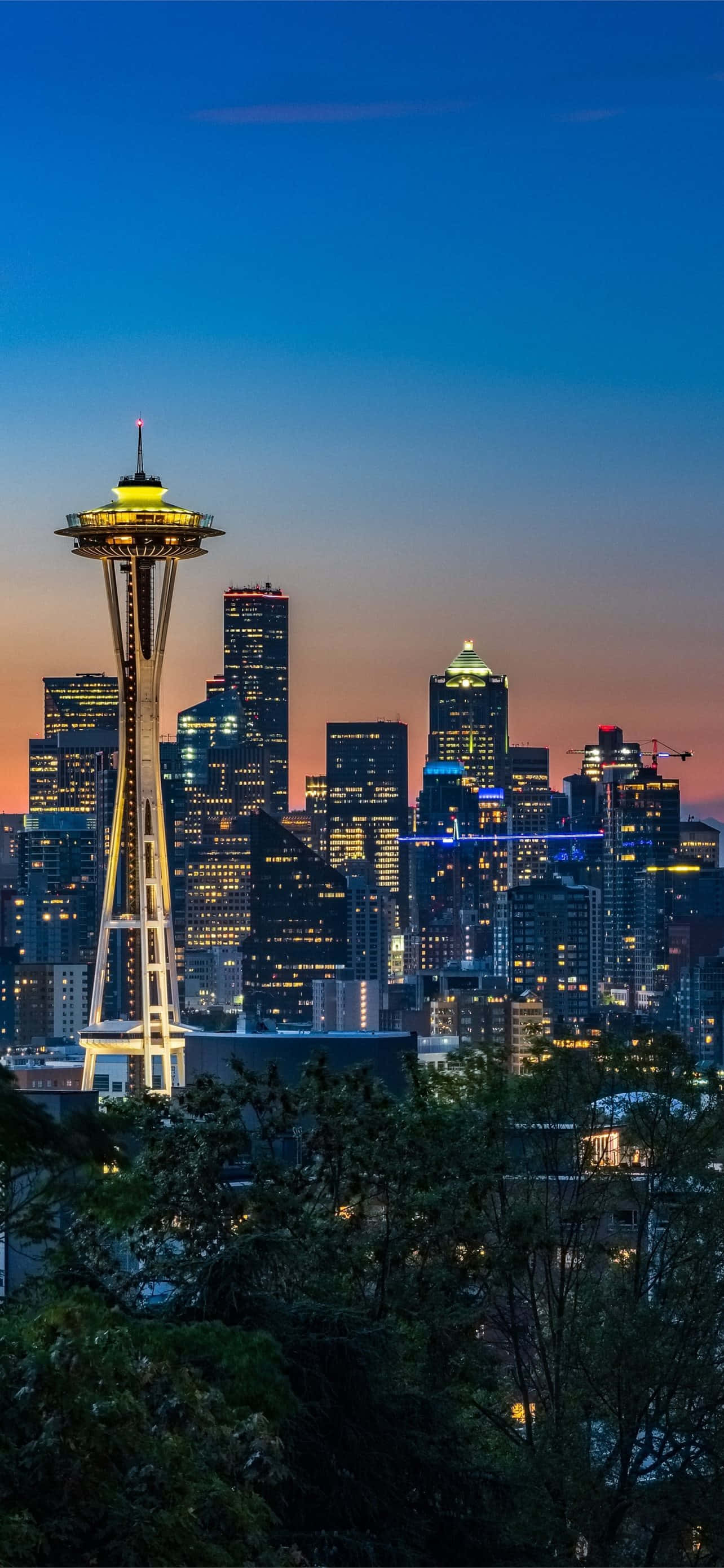 Space Needle ночью — найкращий фон Сіетла Шпалери