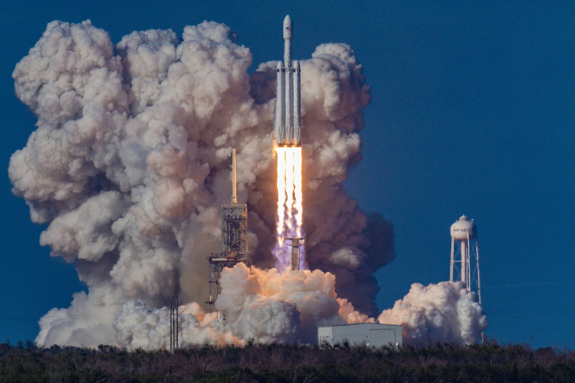 Космічний центр Кеннеді SpaceX Falcon Heavy Шпалери