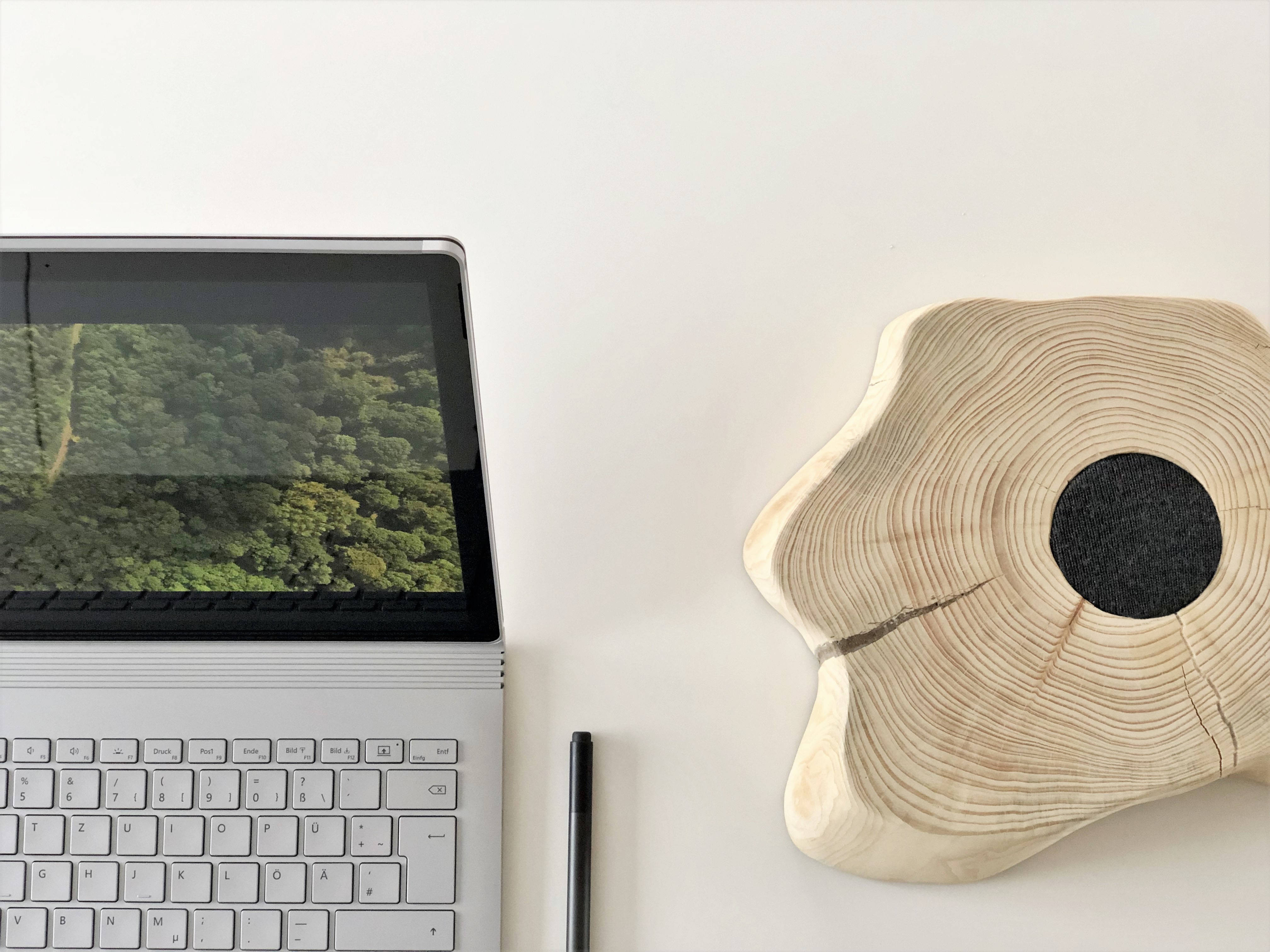 Элегантный и современный Surface Book 3 Шпалери