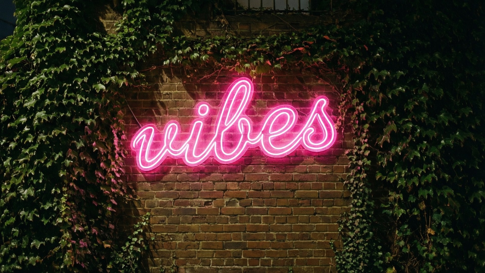 Неоновая вывеска Vibes Шпалери