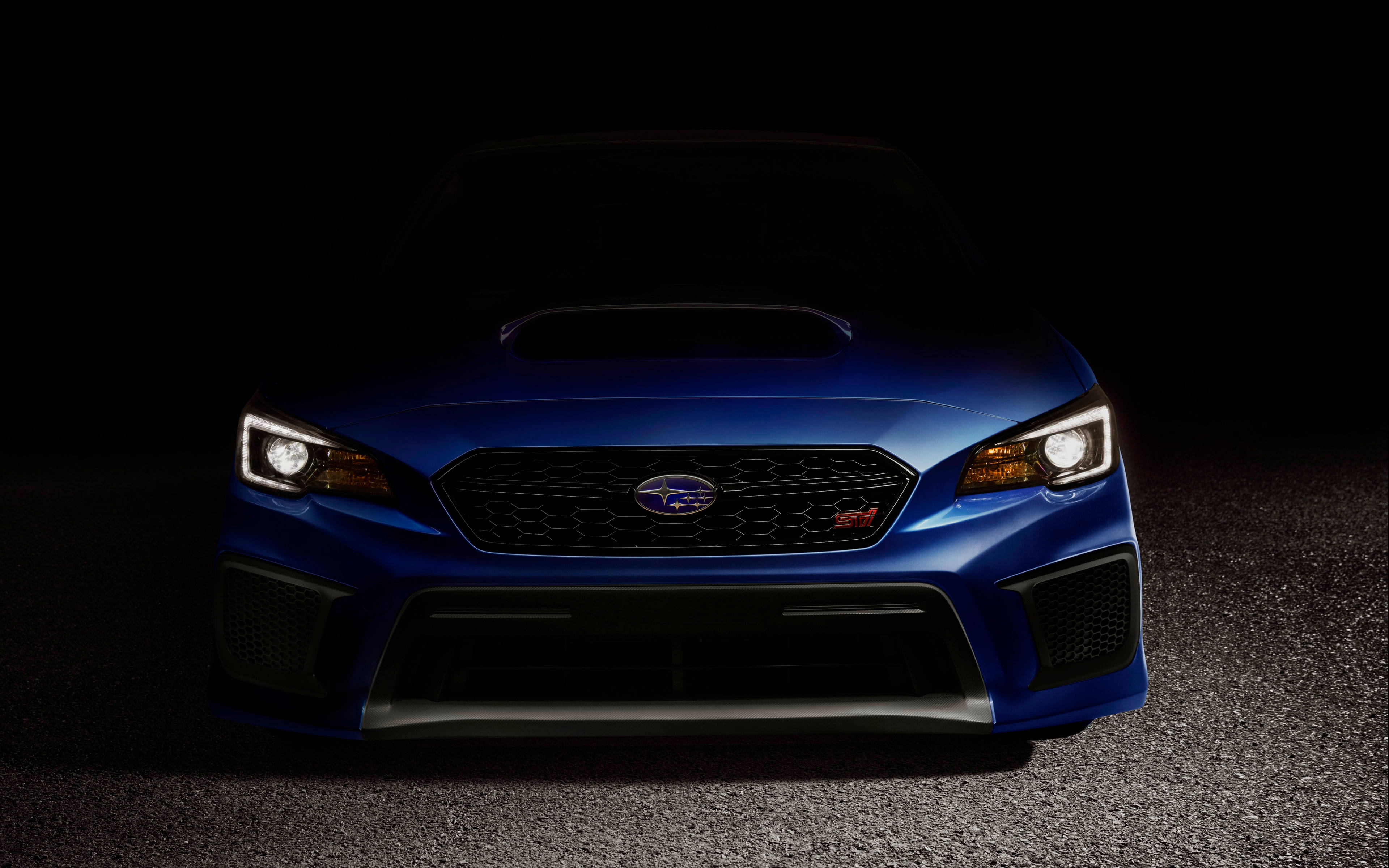 Вражаюче 4K зображення Subaru WRX STI в русі Шпалери
