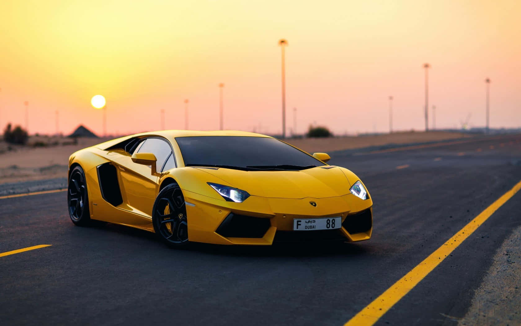 Відчуйте потужність продуктивності Lamborghini Шпалери
