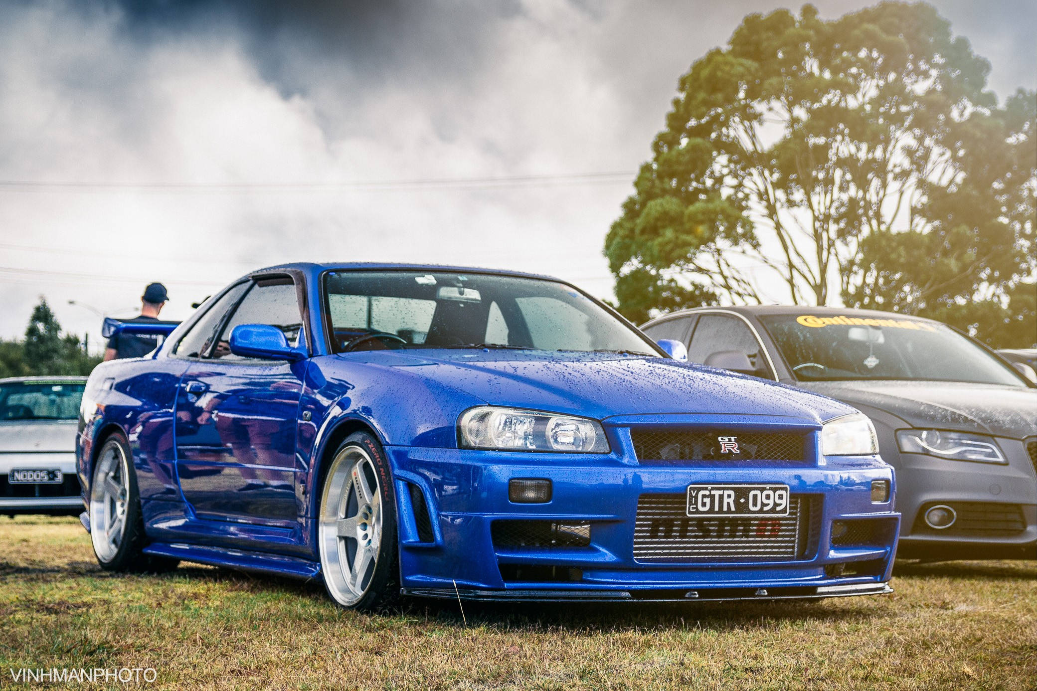 Глянцевий синій Nissan Skyline GTR R34 Шпалери