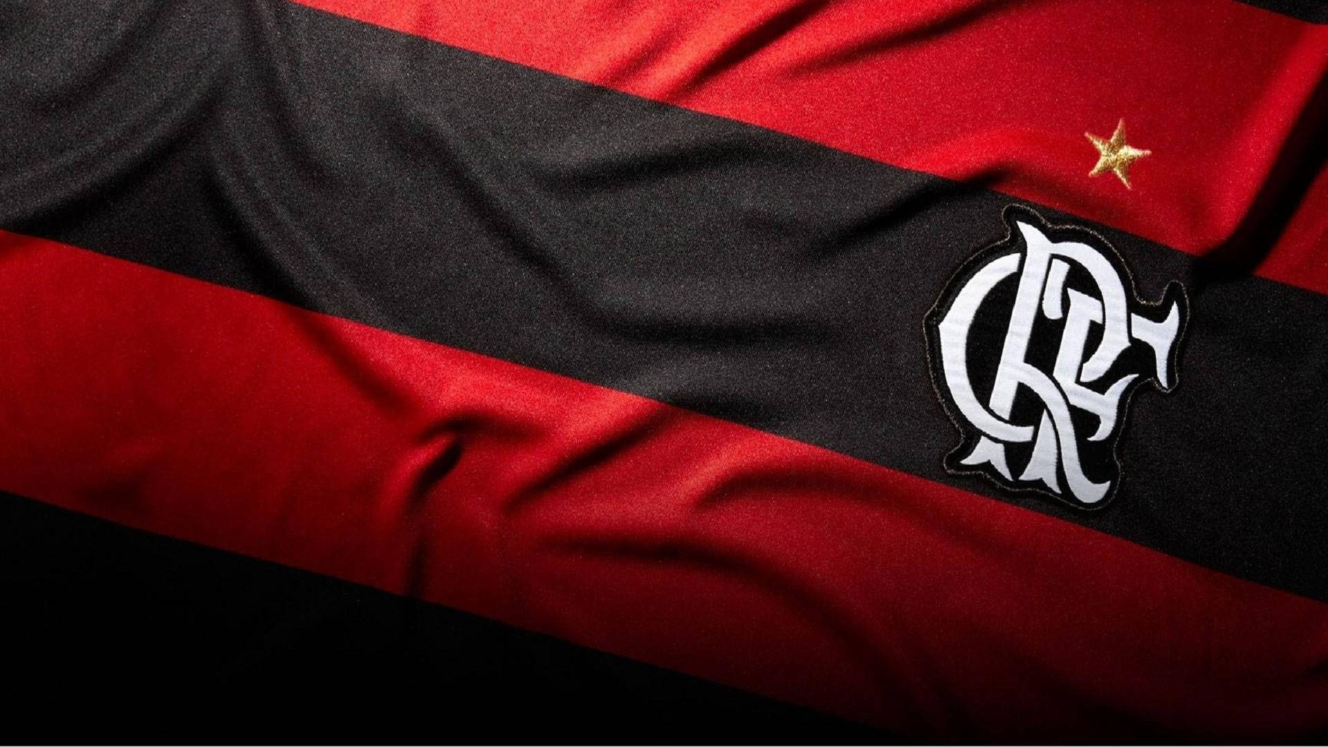 Гордість Фламенго – Зморщений прапор, що демонструє пристрасть Шпалери