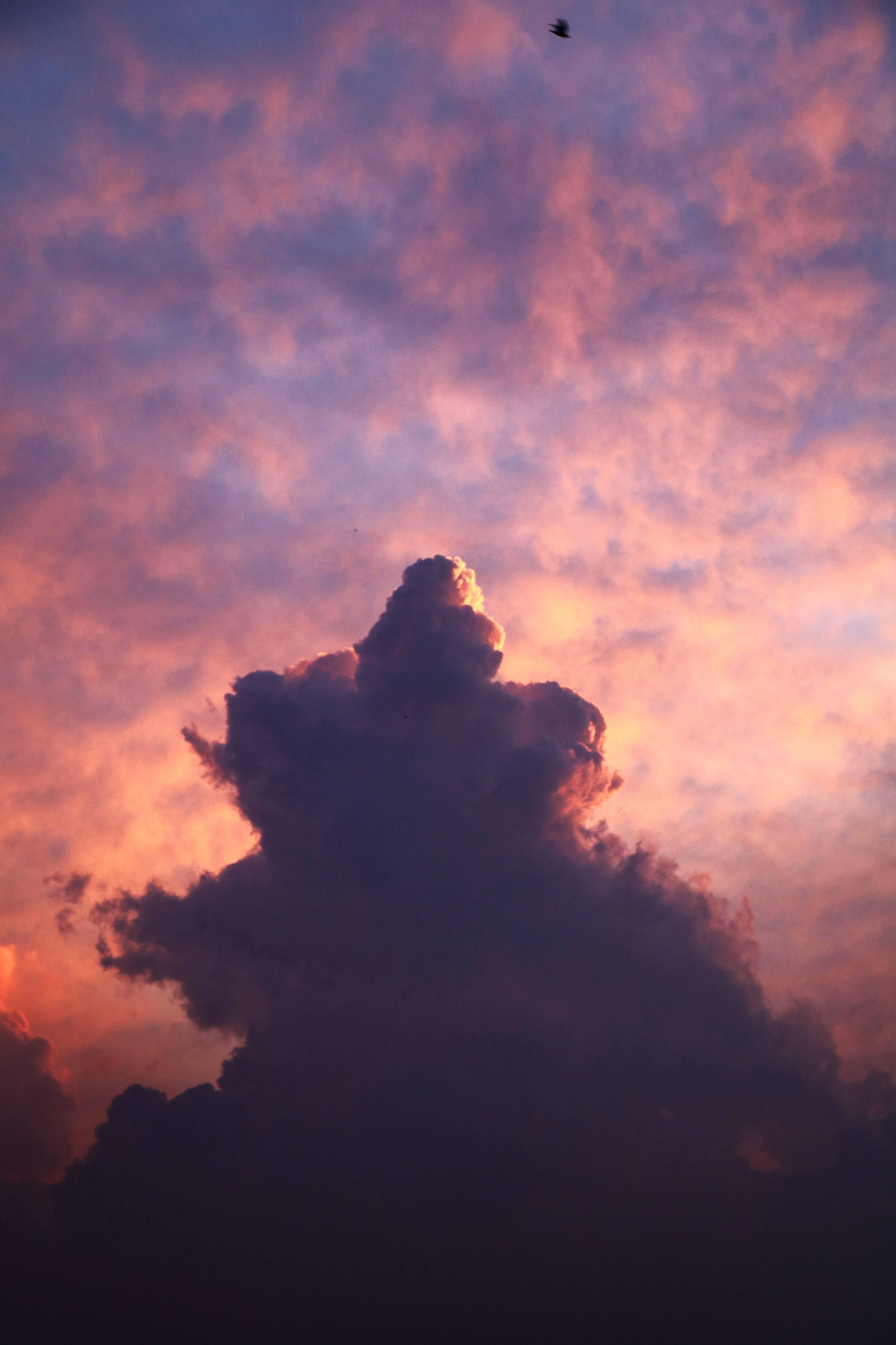 Густа хмара iPhone Шпалери