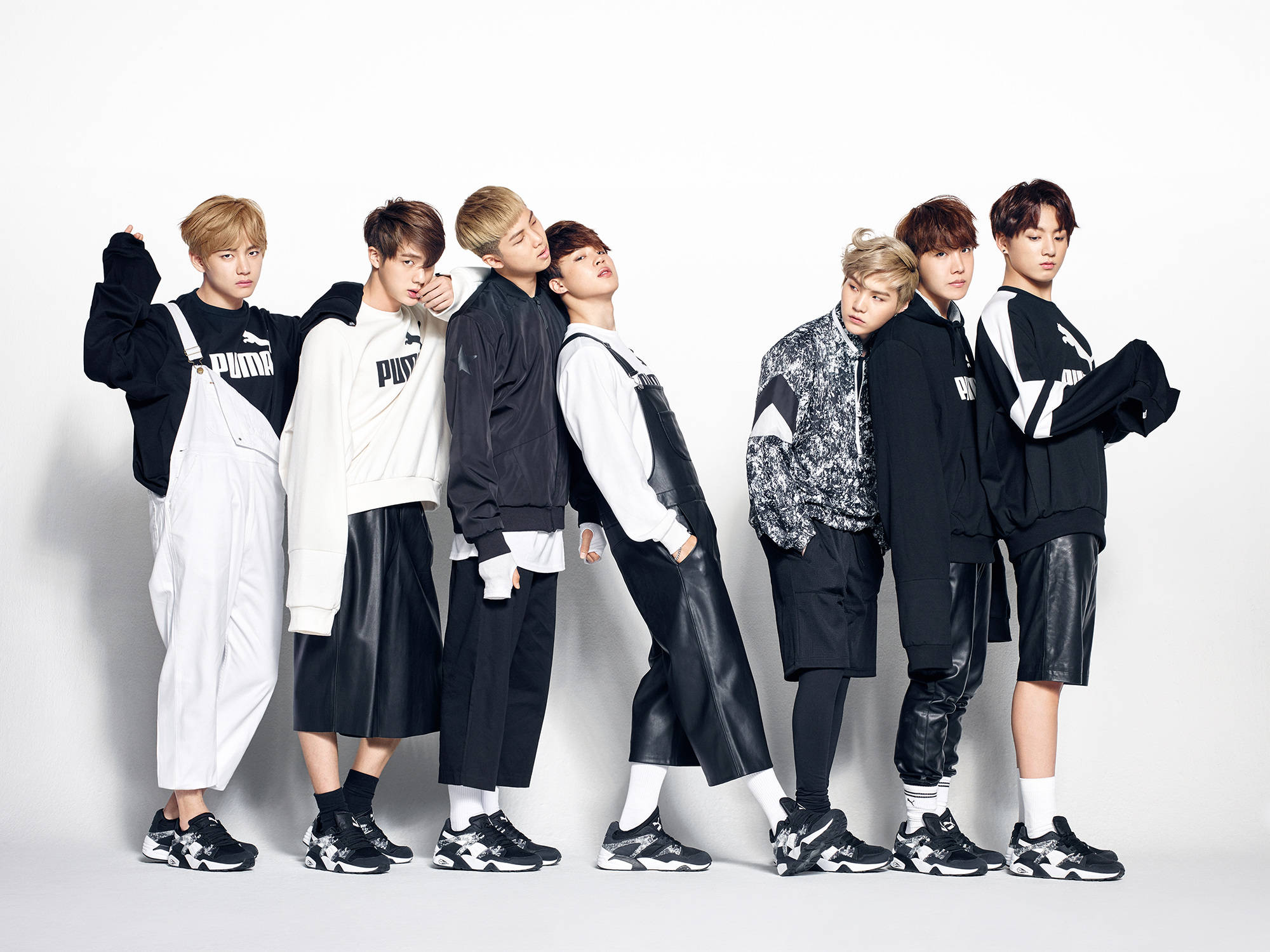 Естетична фотосесія BTS у Puma Шпалери