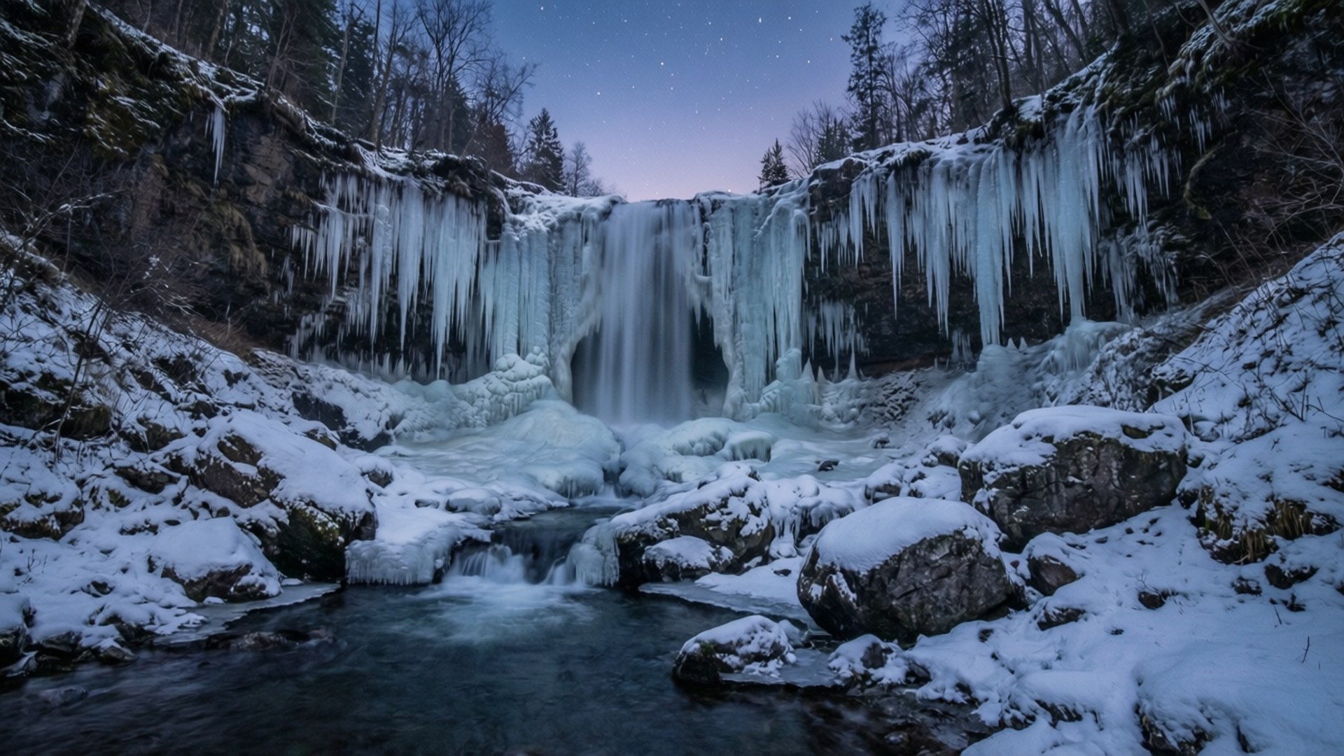 Крижаний каскад мрій Шпалери