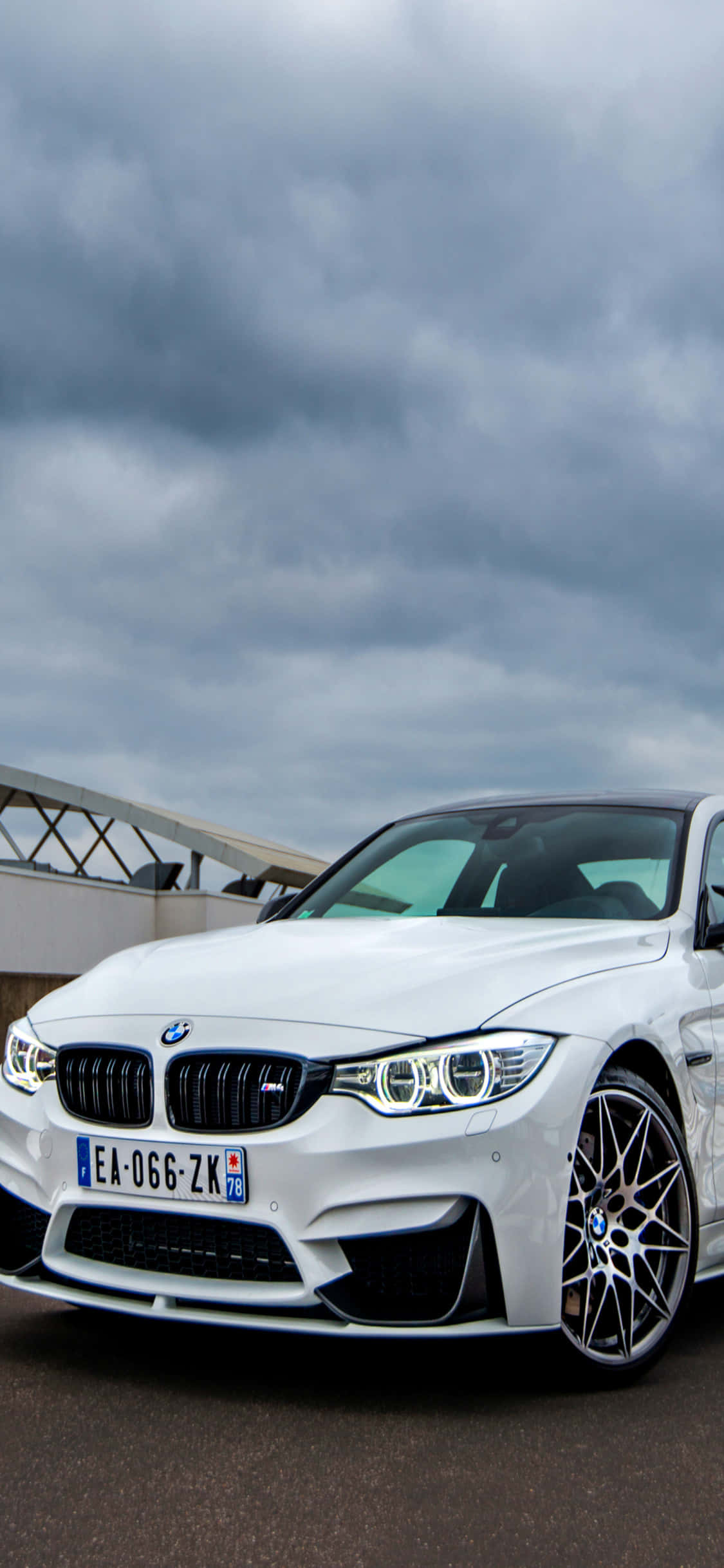 Наслаждайтесь мощью нового iPhone X и BMW. Шпалери