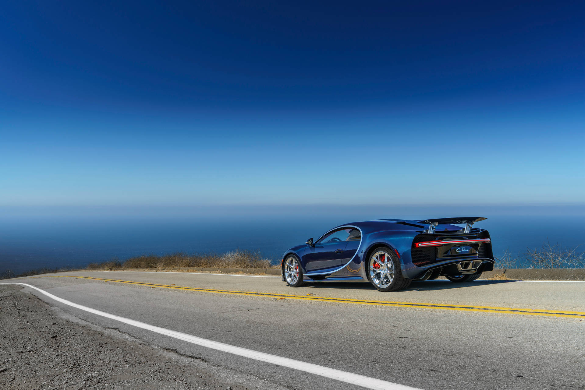 Шпалери Обтічний Bugatti Chiron