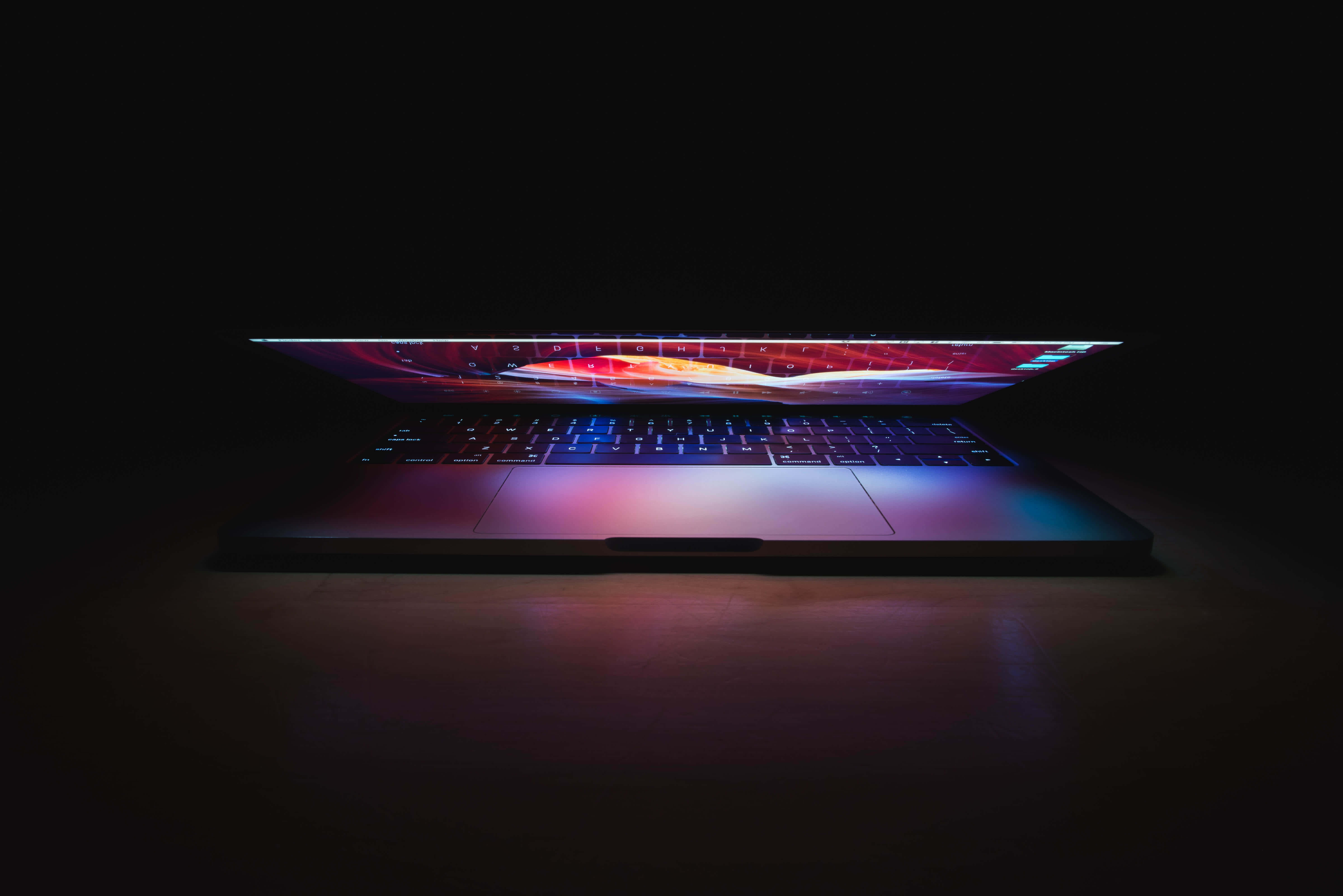 Підвищ свій стиль з естетичним Macbook Шпалери