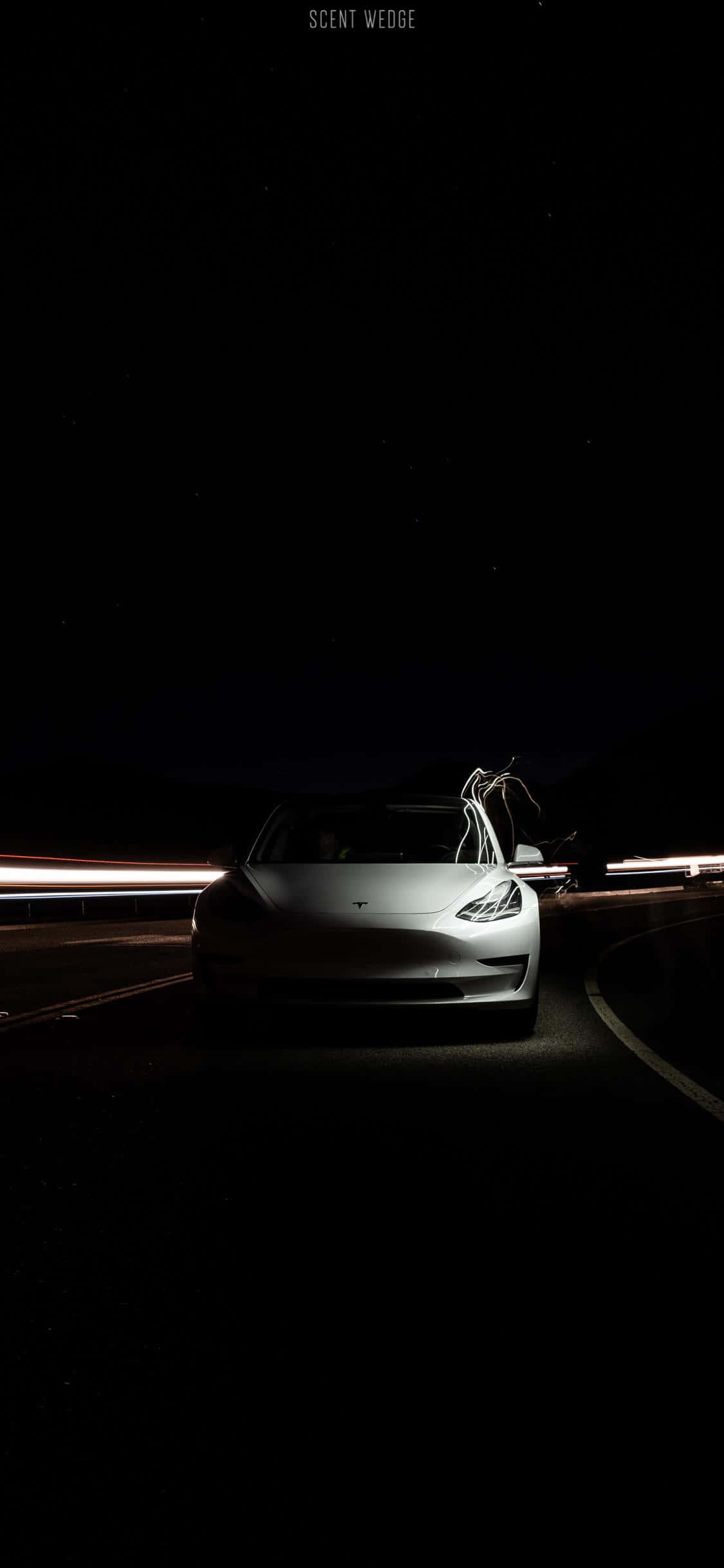 Раскройте мощь вашего #Tesla с помощью iPhone Шпалери
