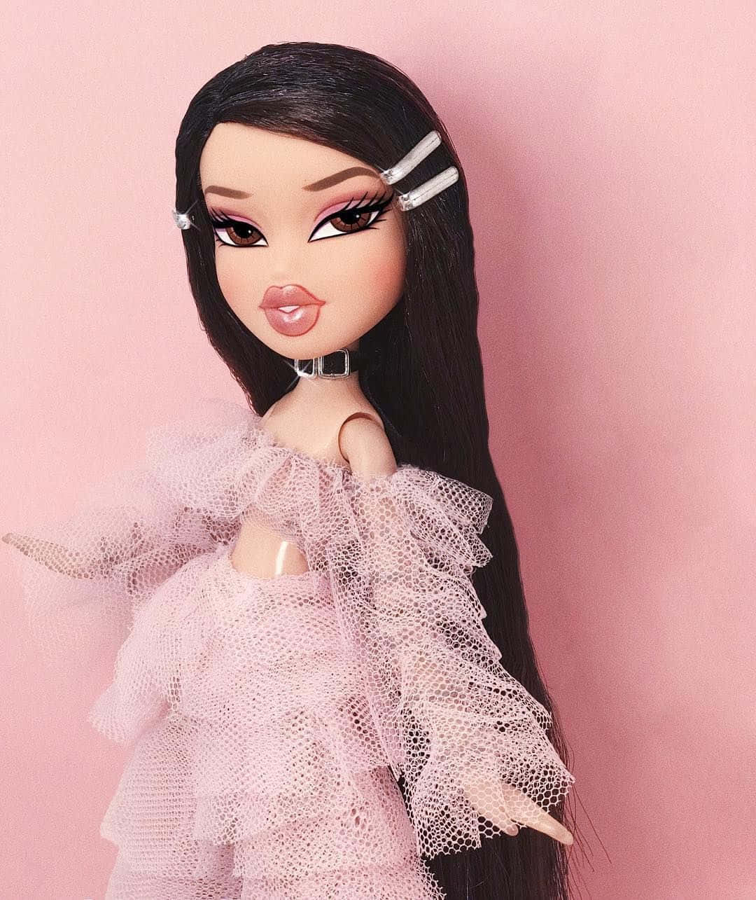 Рожева естетика ляльки Bratz Джейд Шпалери