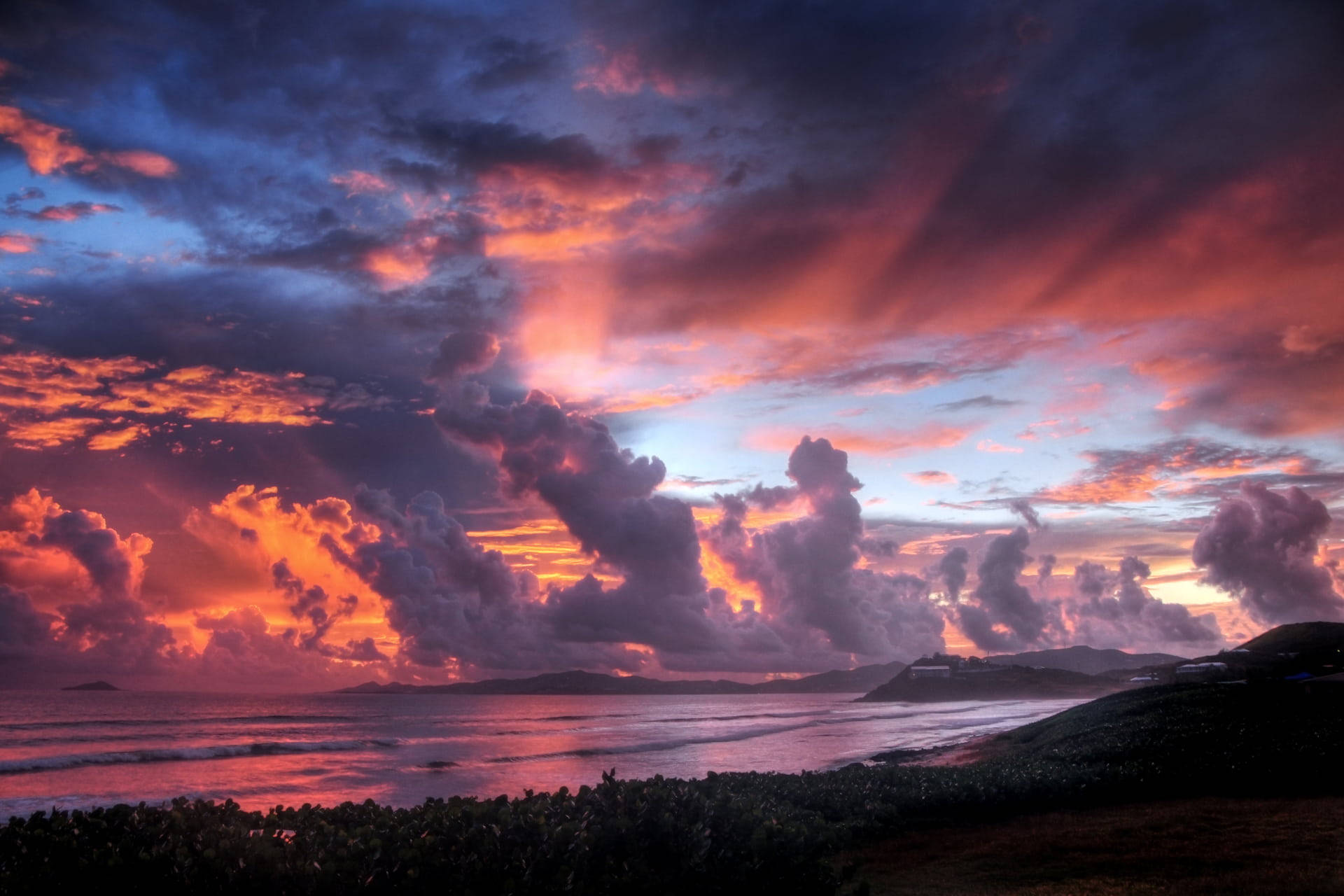 Рожеві хмари високої якості Шпалери