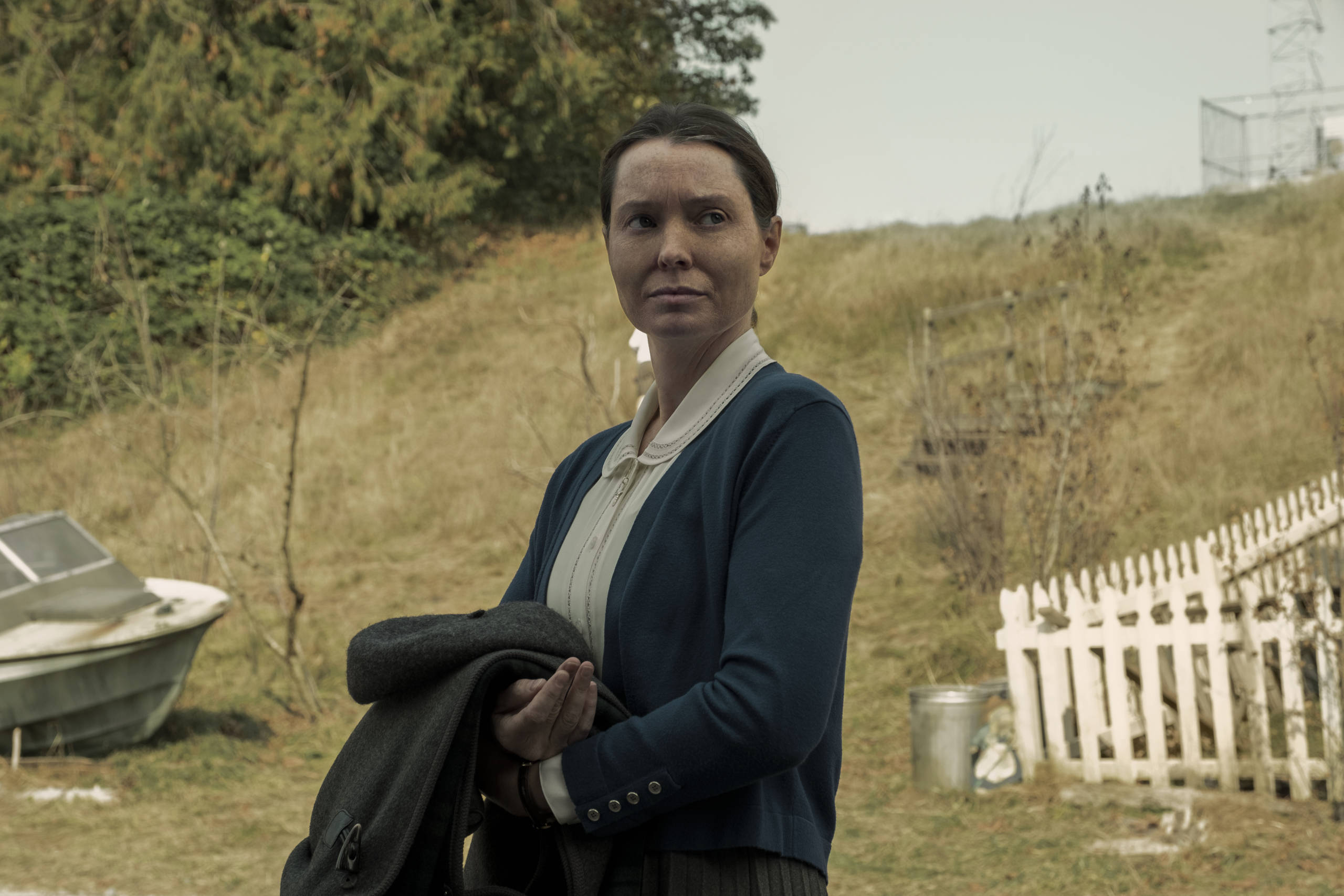 Саманта Слойан из сериала «Полуночная месса» Шпалери