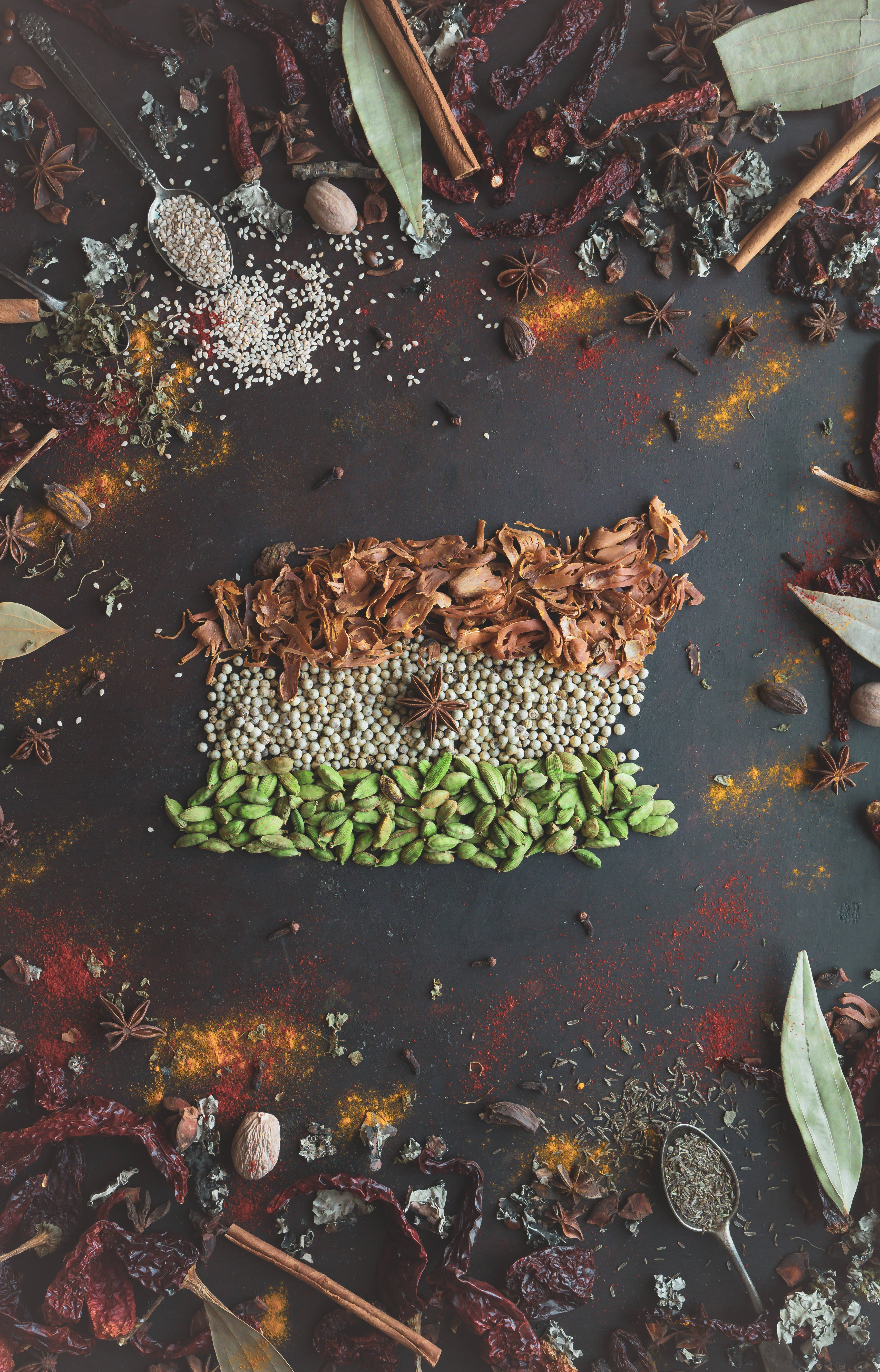 Специи в виде индийского флага 4K Шпалери