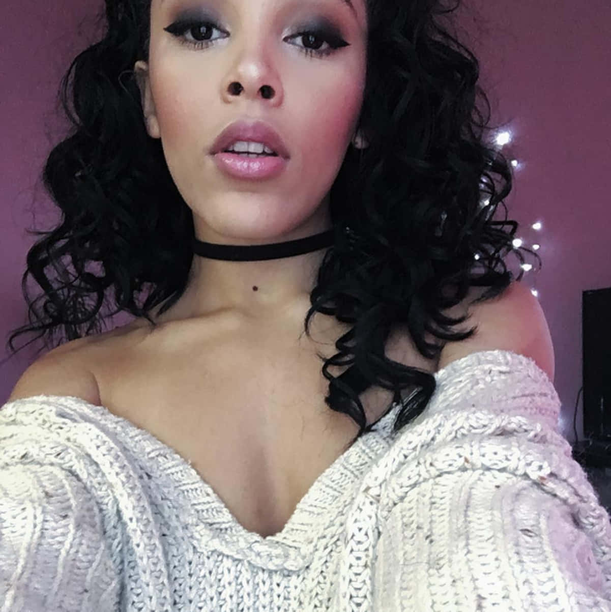 Співачка та акторка Doja Cat Шпалери