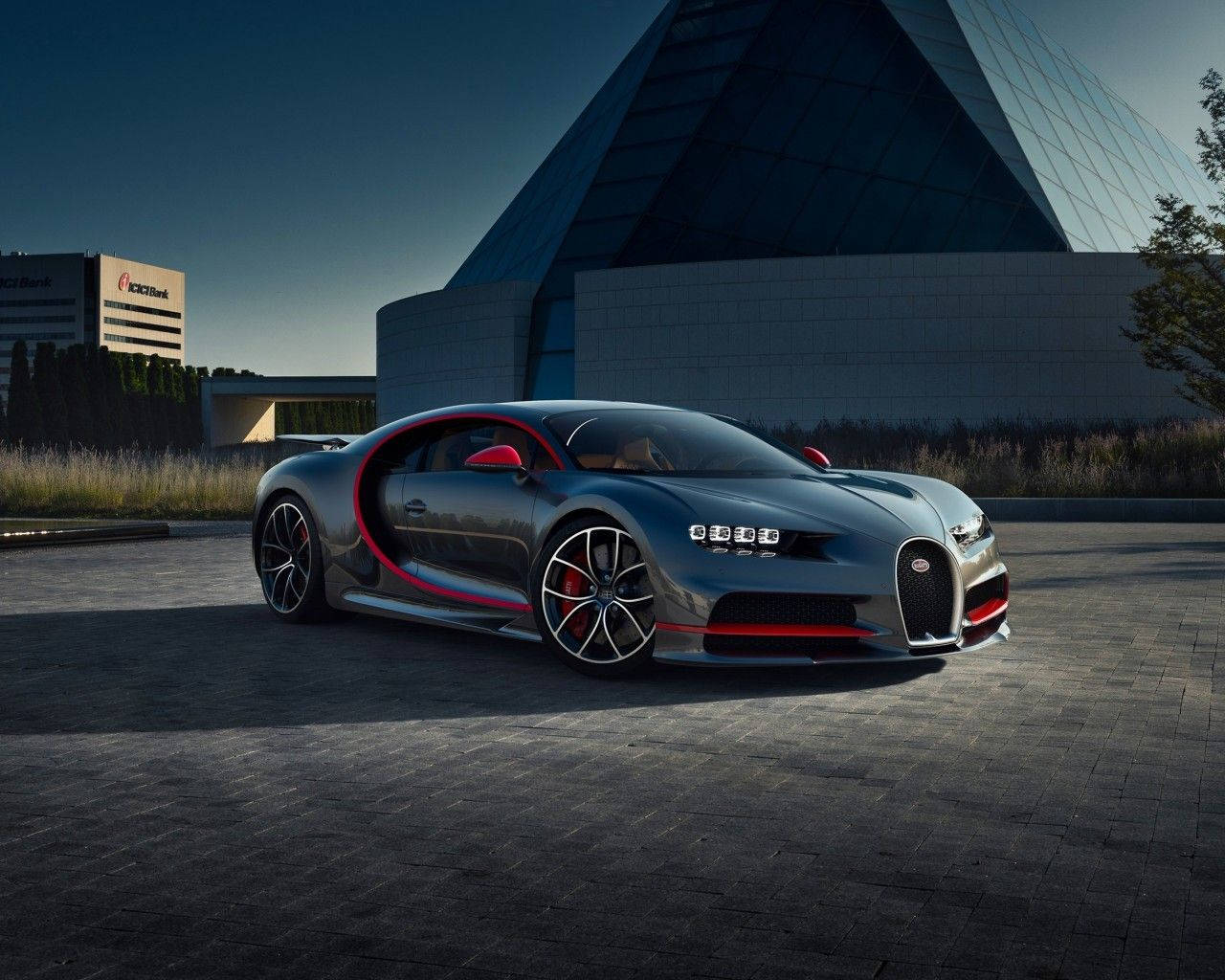 Суперкар Bugatti Chiron Шпалери