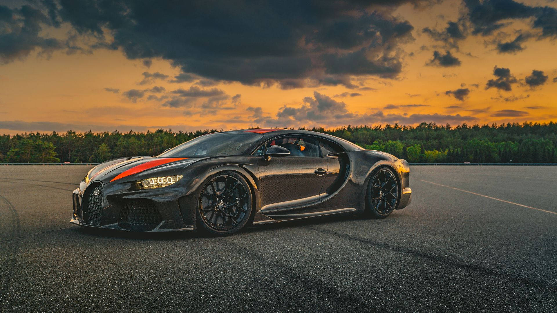 Суперкар Bugatti Chiron Шпалери
