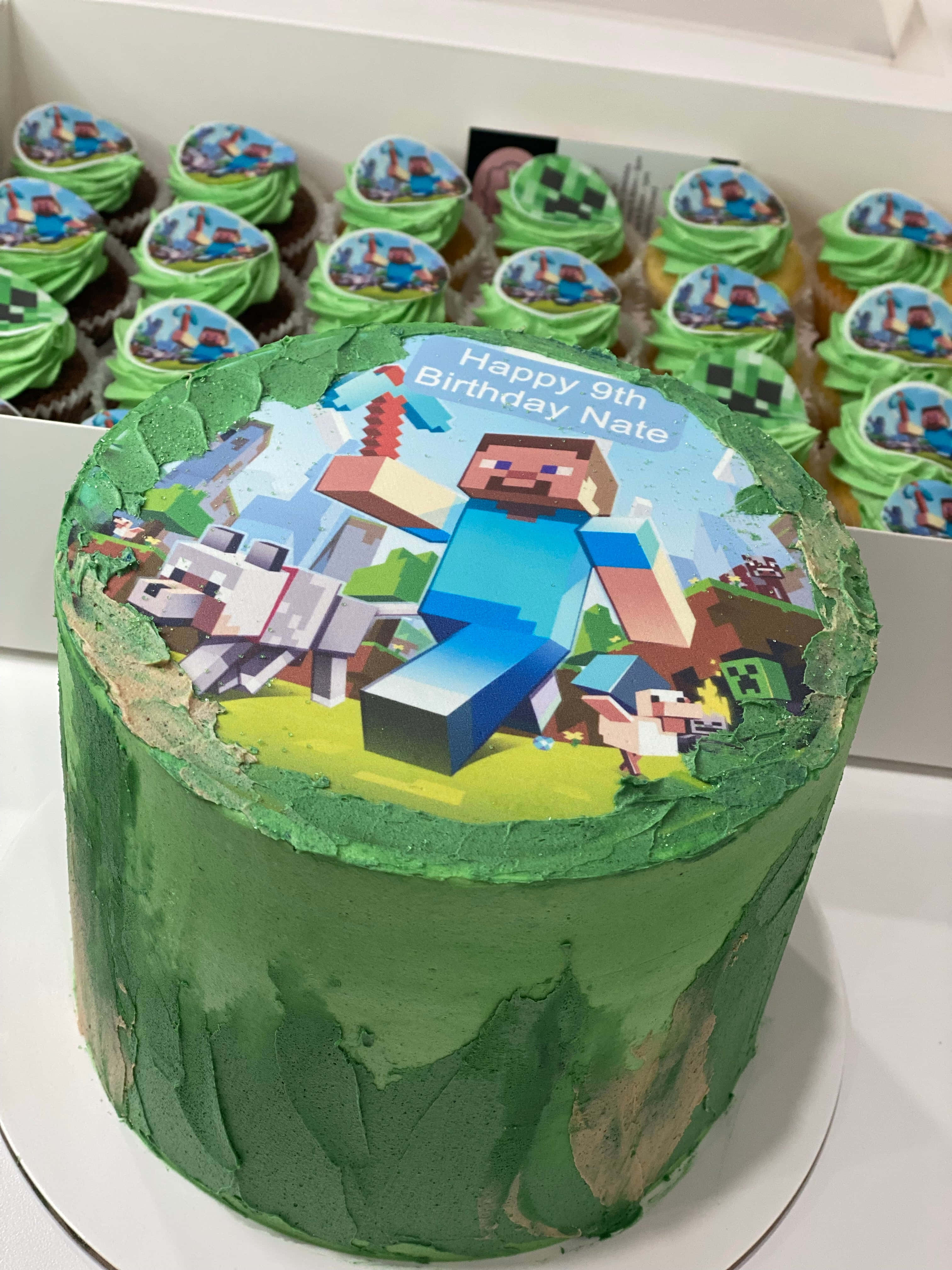 торт на день рождения в стиле Minecraft Шпалери
